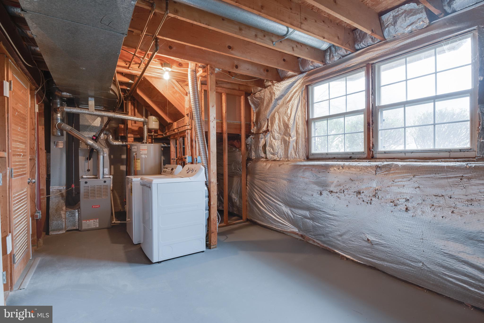 CENTRE RIDGE - Residential