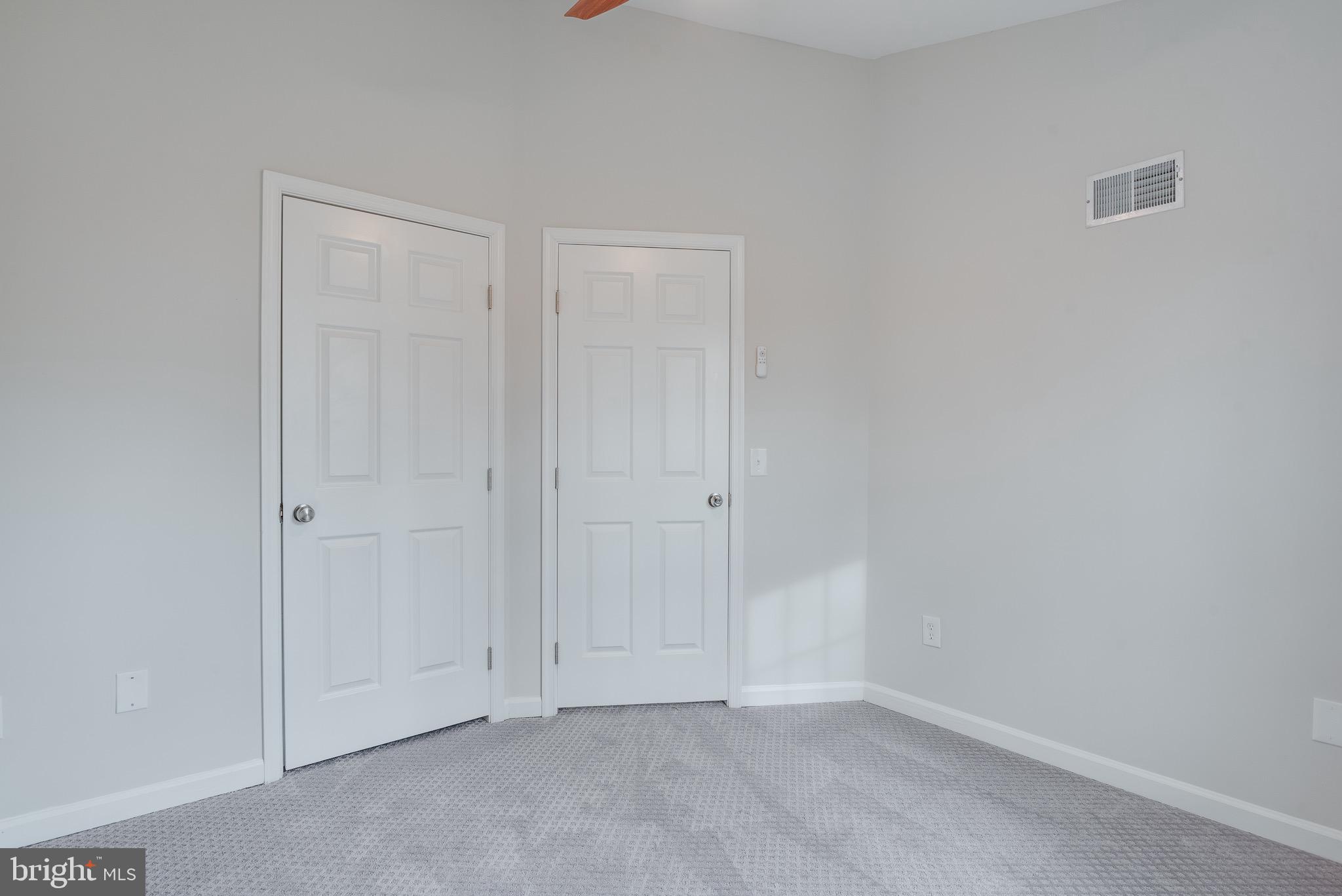 CENTRE RIDGE - Residential