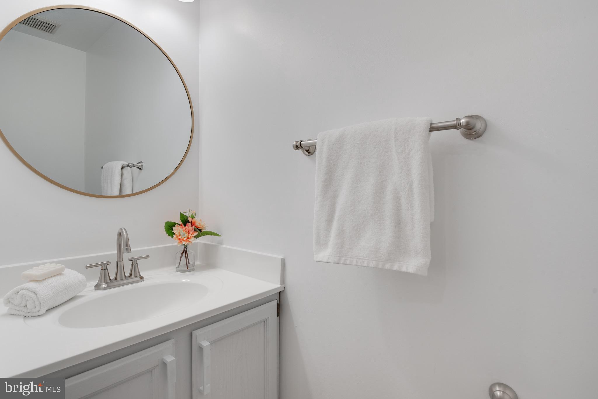 CENTRE RIDGE - Residential