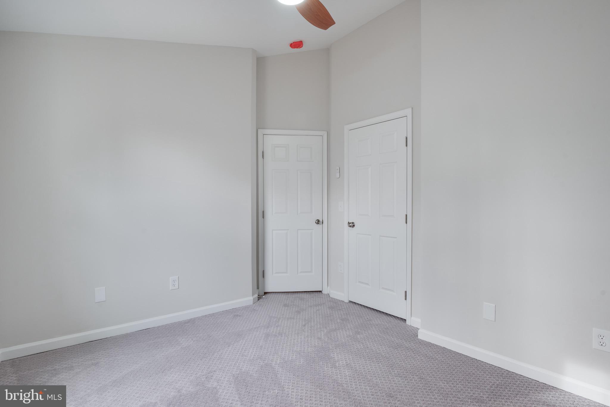 CENTRE RIDGE - Residential