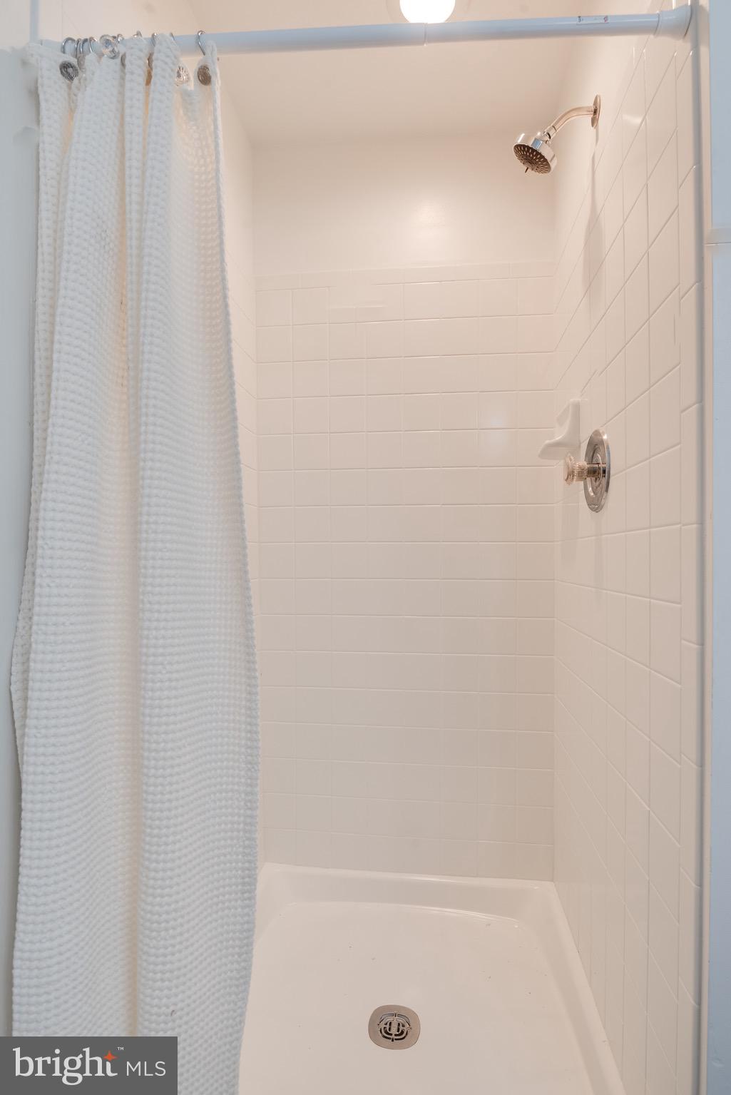 CENTRE RIDGE - Residential