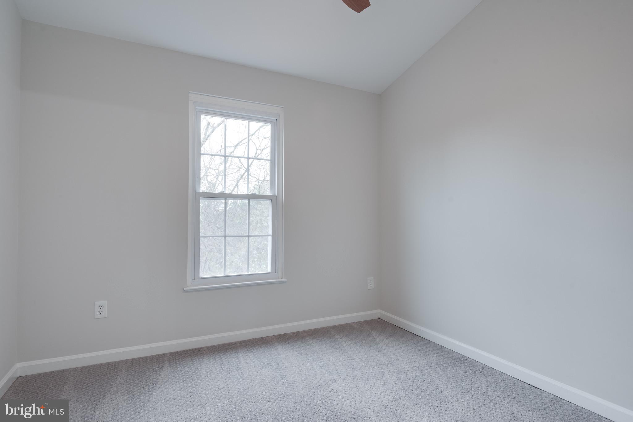 CENTRE RIDGE - Residential