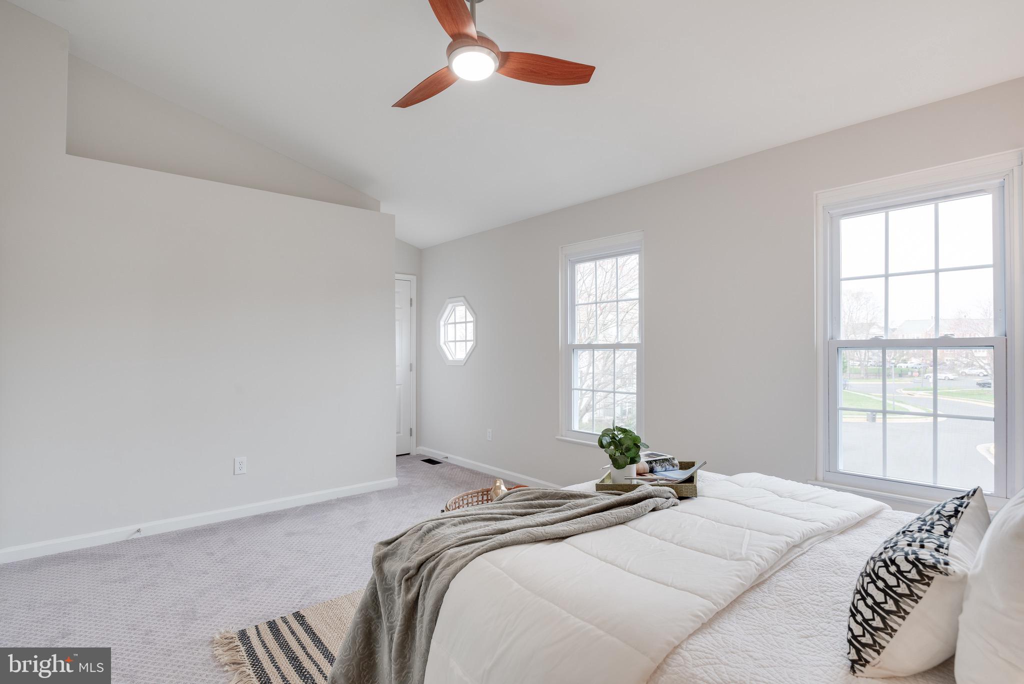 CENTRE RIDGE - Residential