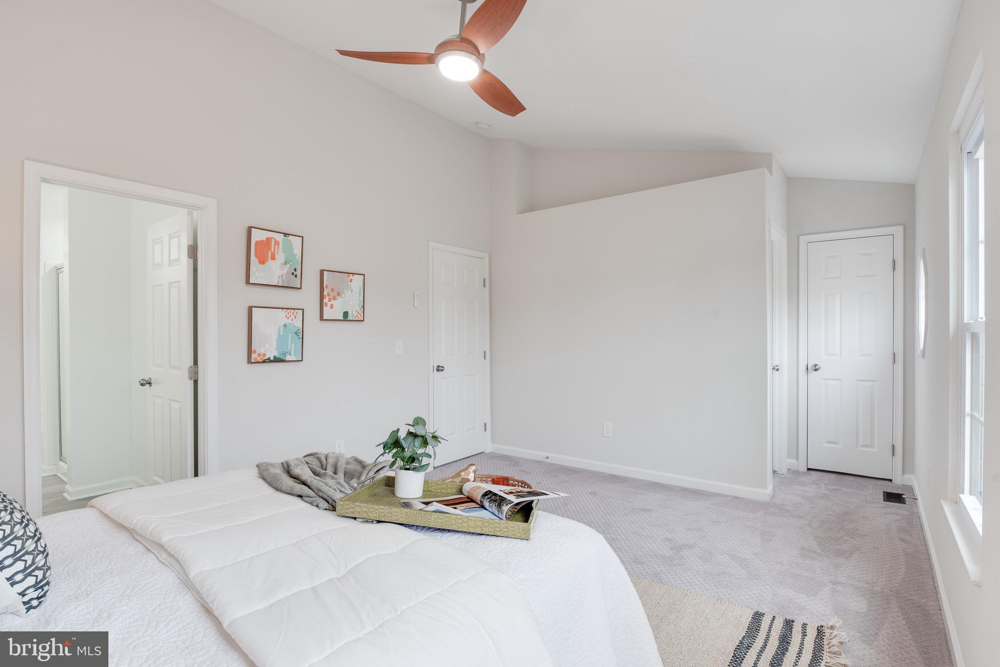 CENTRE RIDGE - Residential