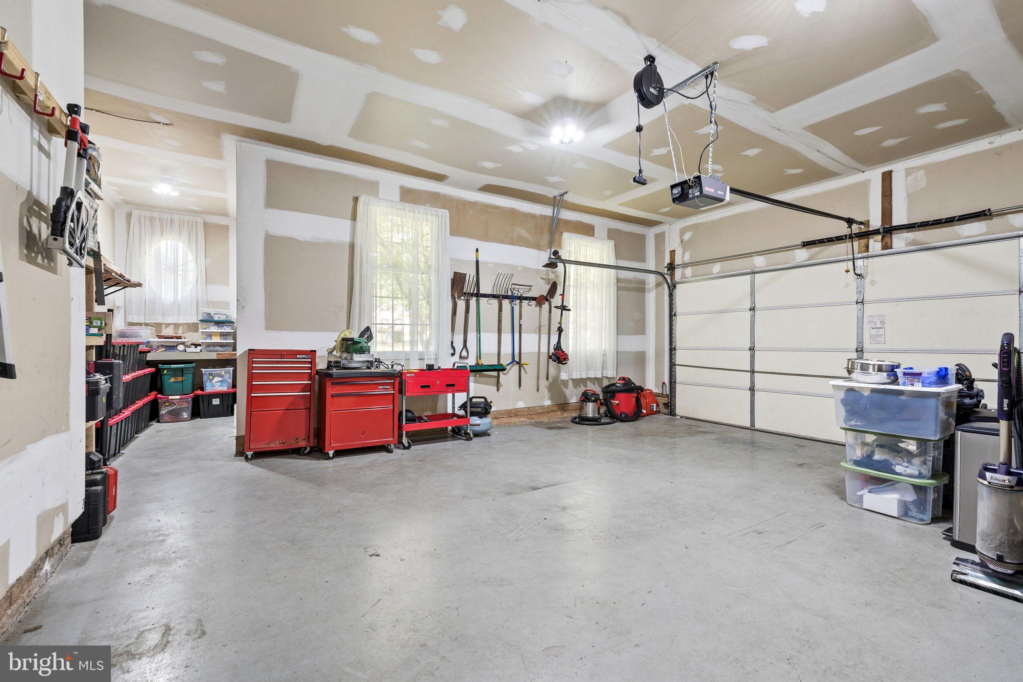 SOUTH WALES - Residential