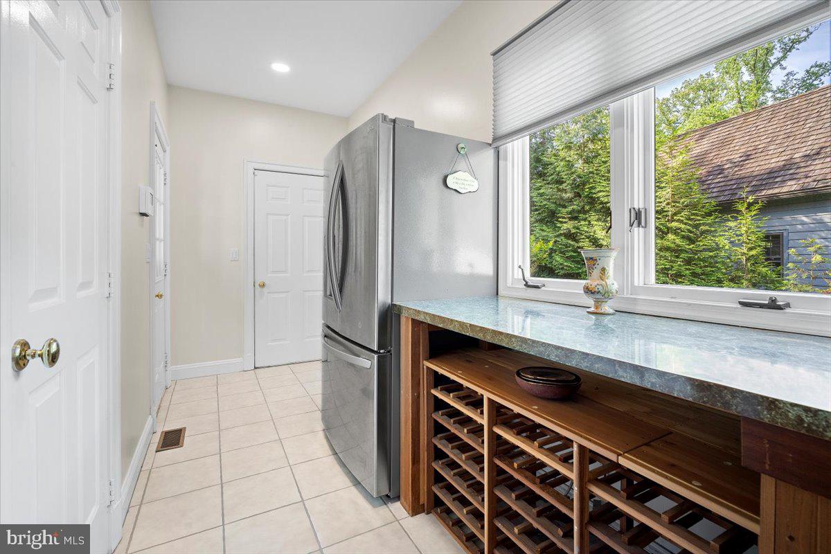 BRADLEY HILLS GROVE - Residential