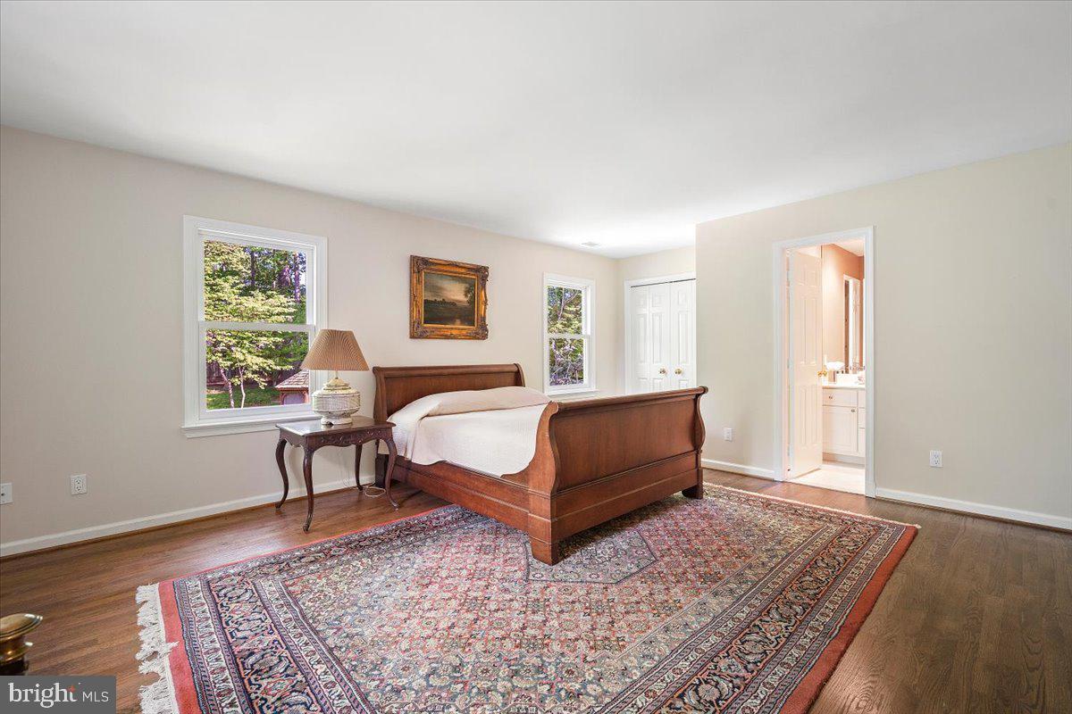 BRADLEY HILLS GROVE - Residential