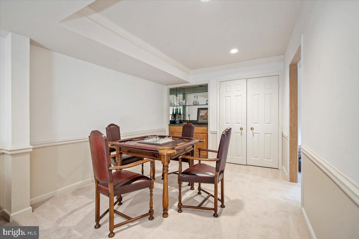 BRADLEY HILLS GROVE - Residential