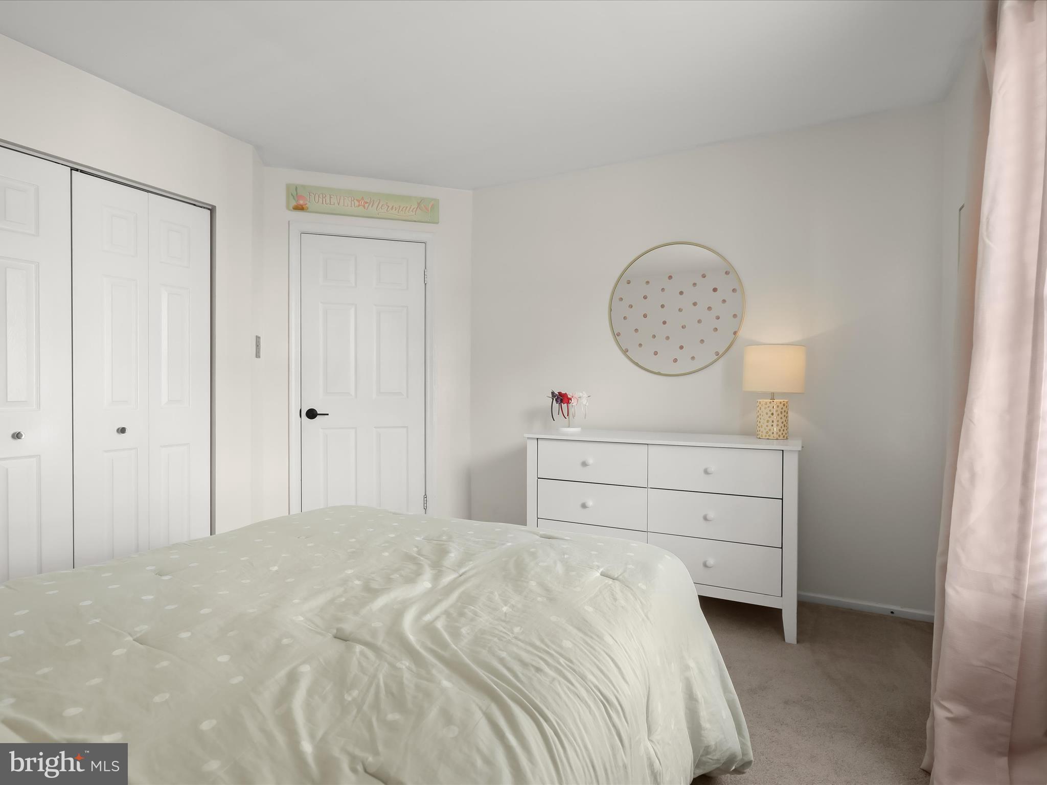 CROMWELL STATION - Residential Lease