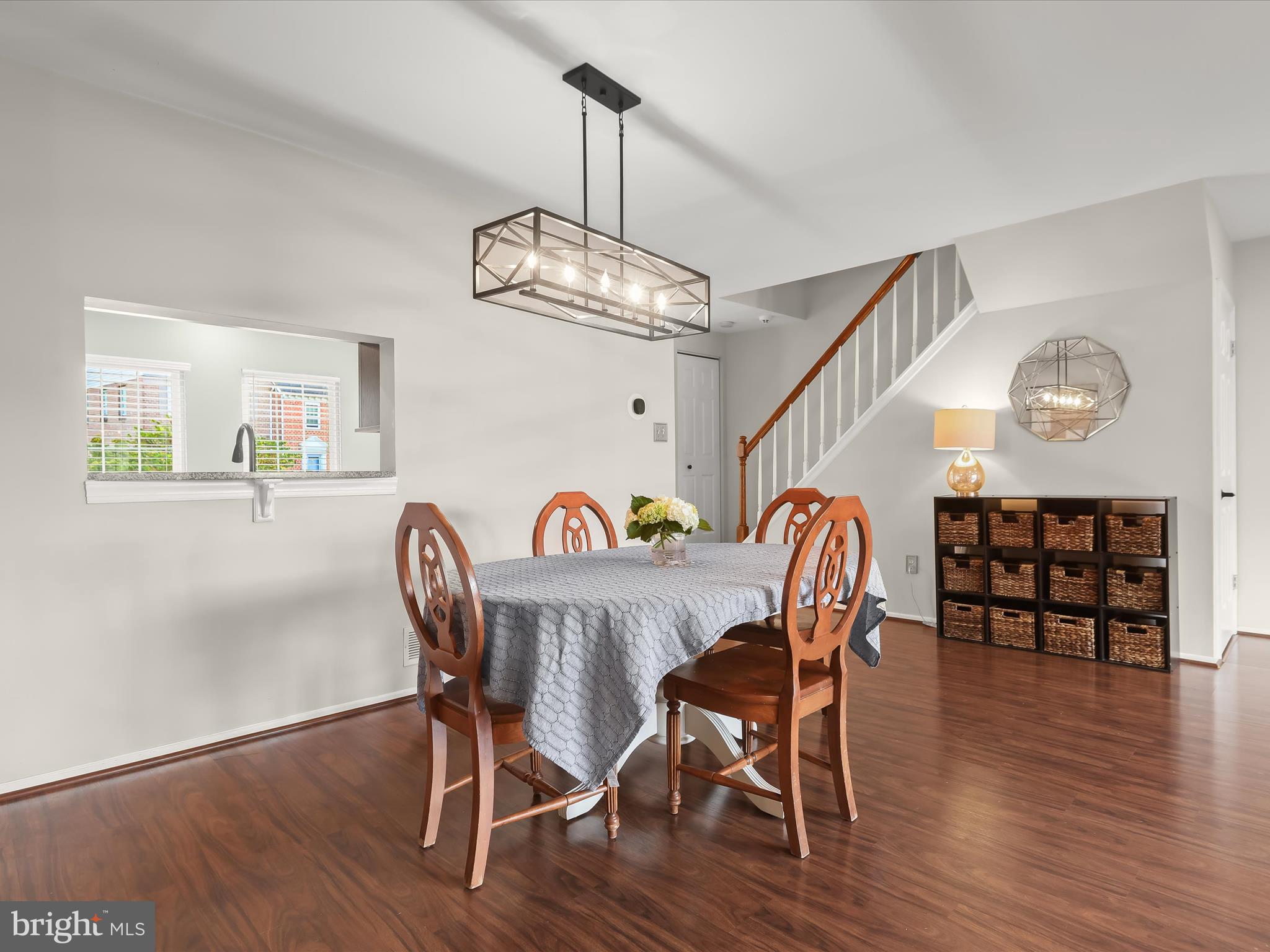 CROMWELL STATION - Residential Lease