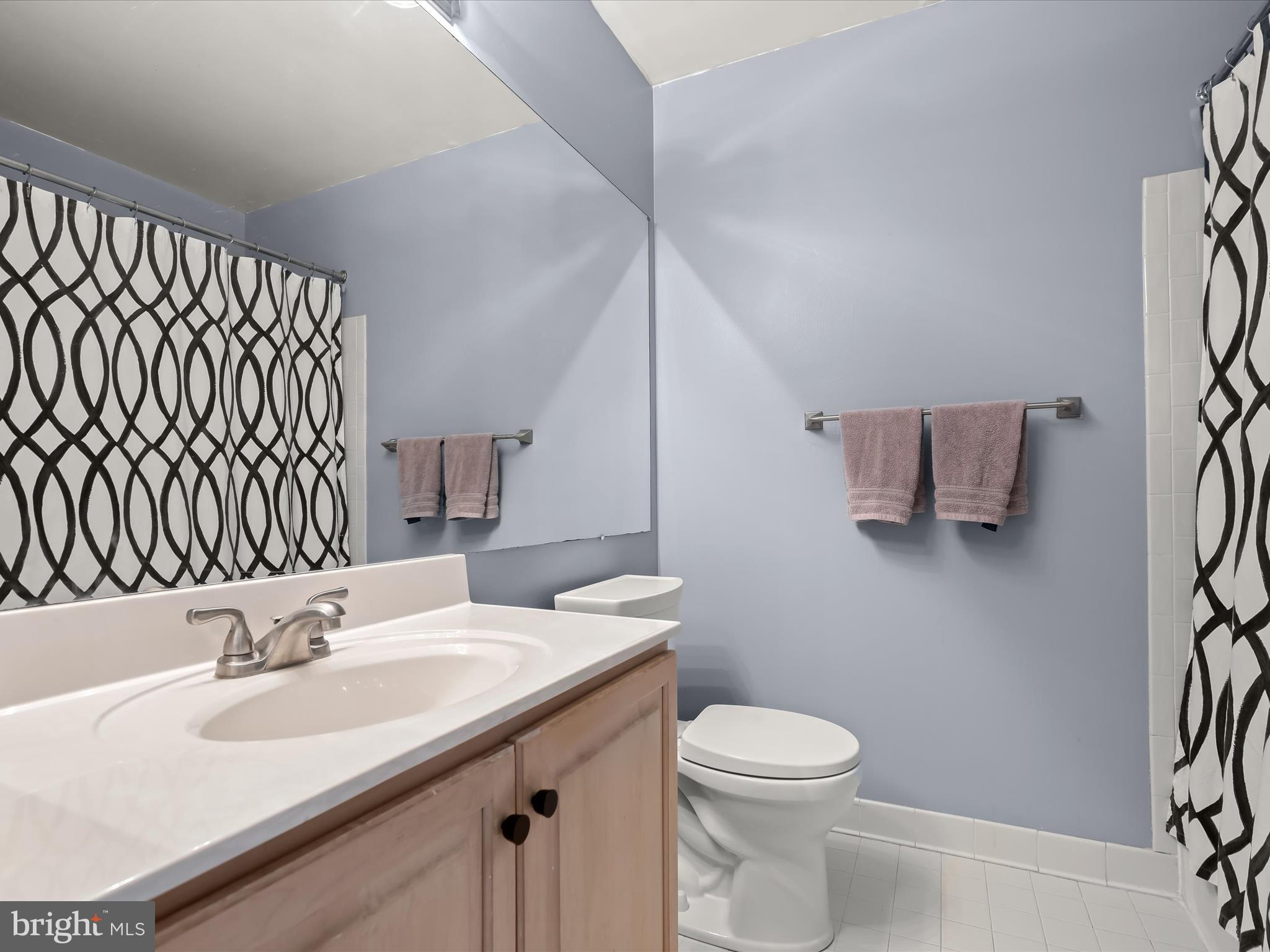 CROMWELL STATION - Residential Lease