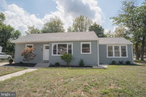 524 W MAIN STREET MAPLE SHADE NJ 08052