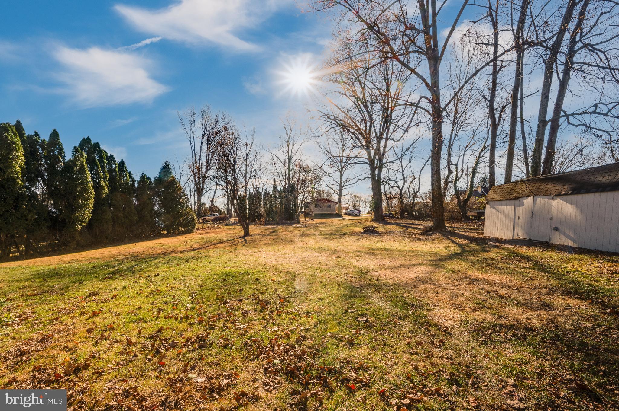 WEST SHORE - Residential