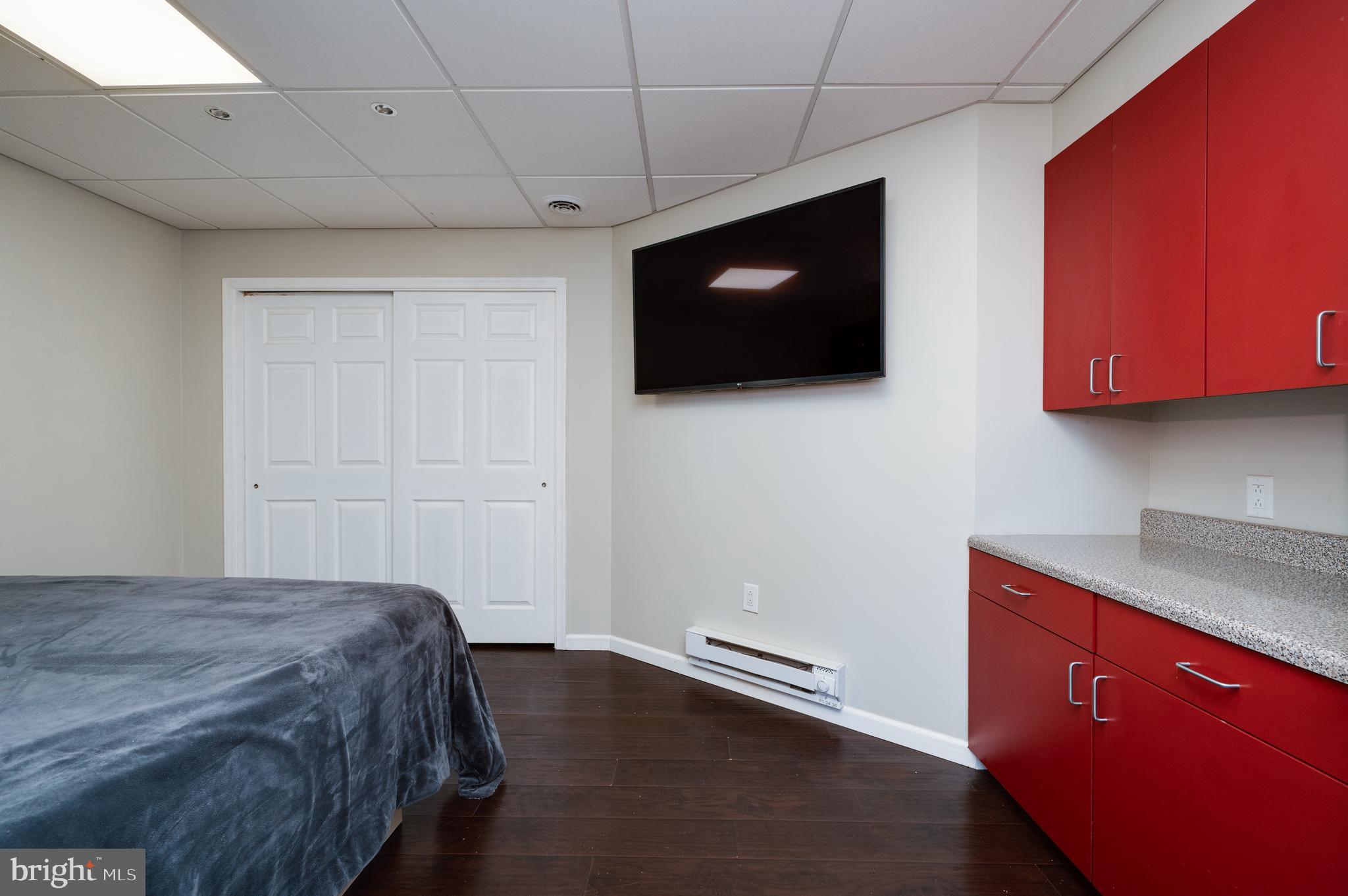 WEST SHORE - Residential