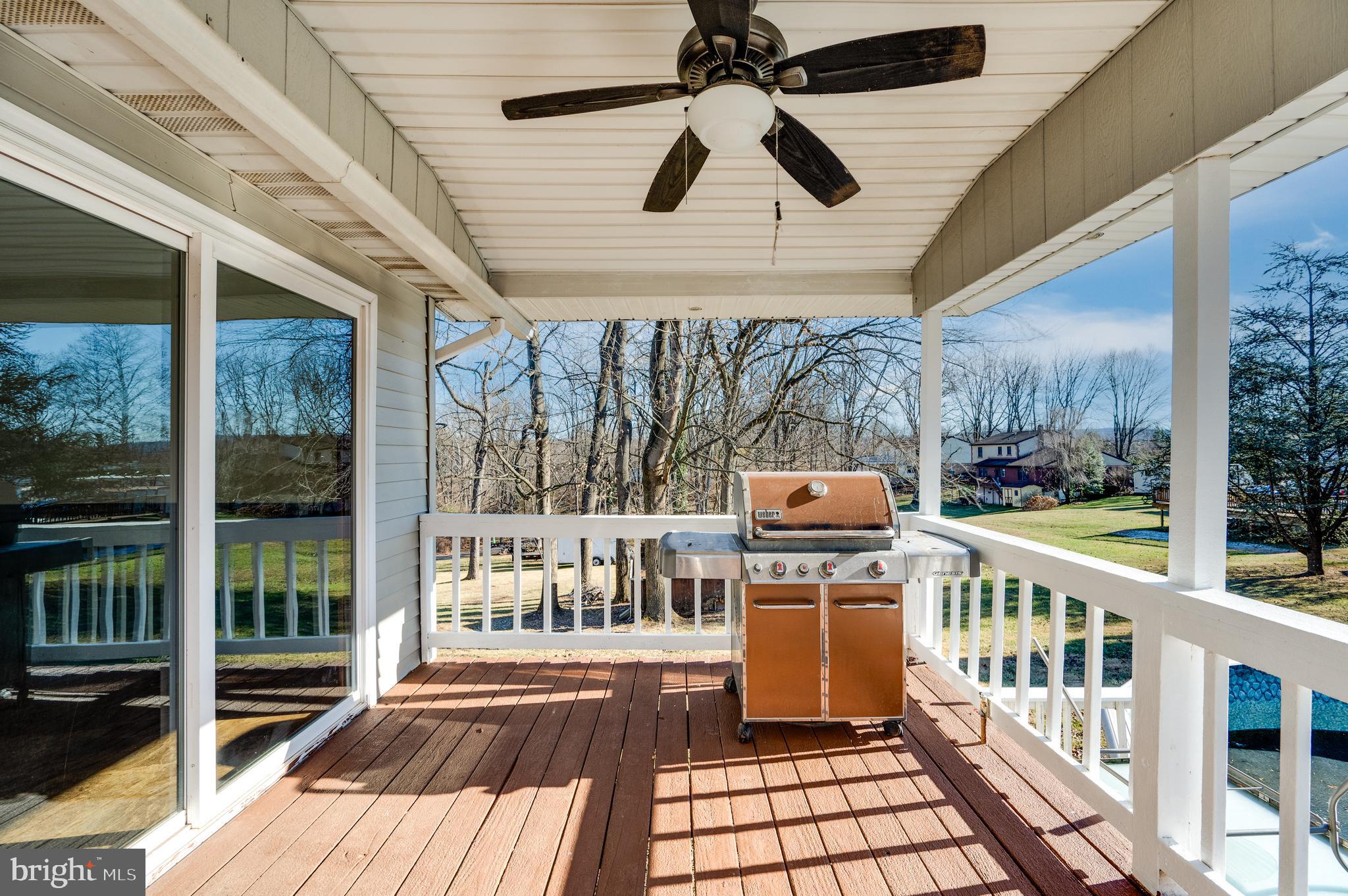 WEST SHORE - Residential