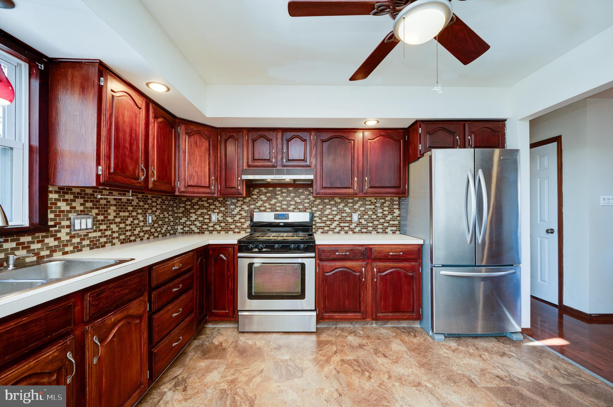 WEST SHORE - Residential