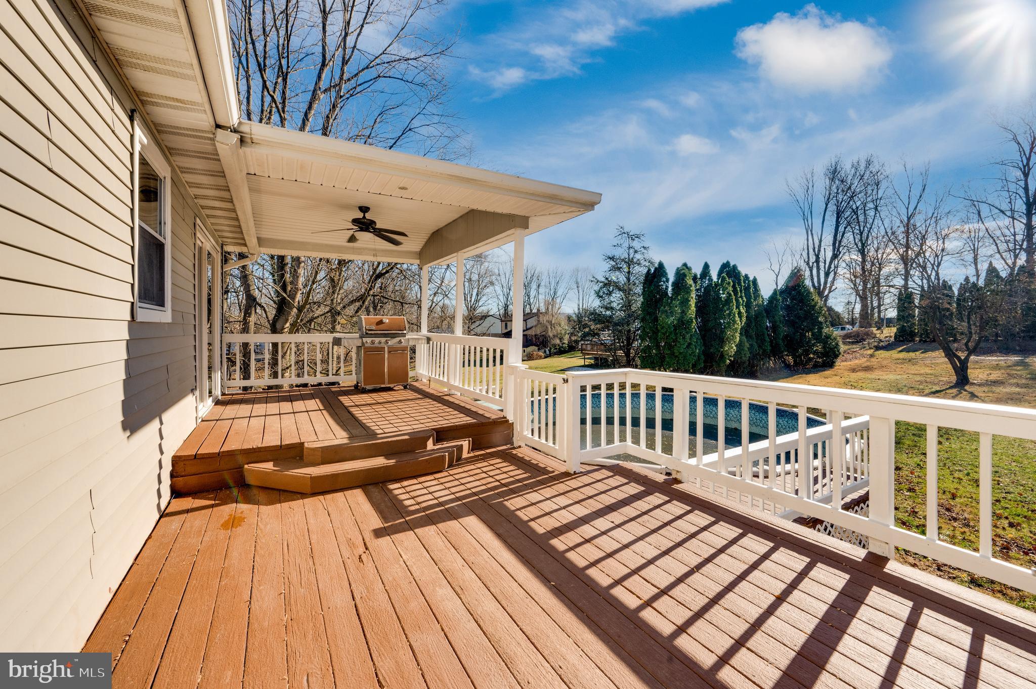 WEST SHORE - Residential