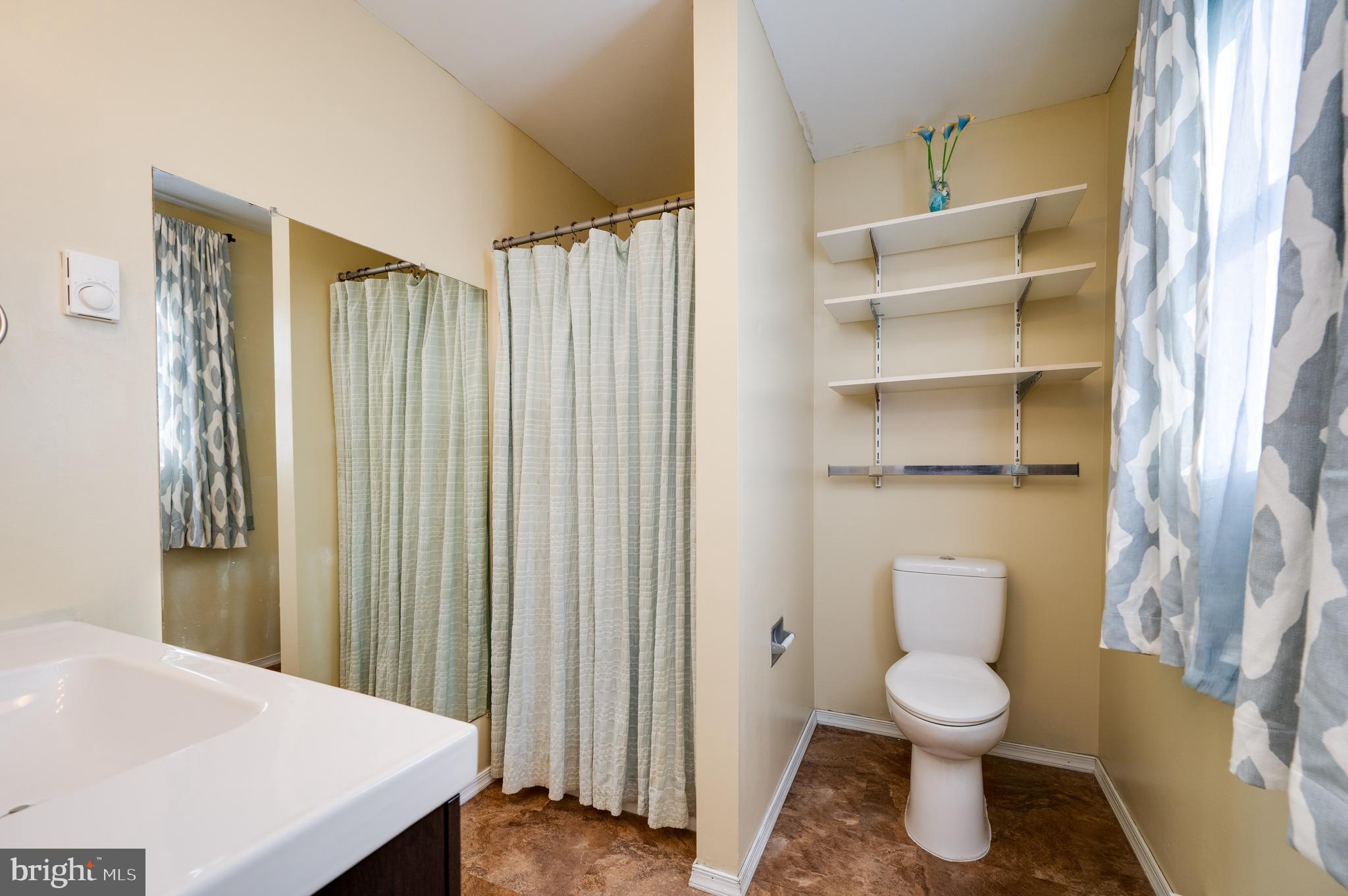 WEST SHORE - Residential