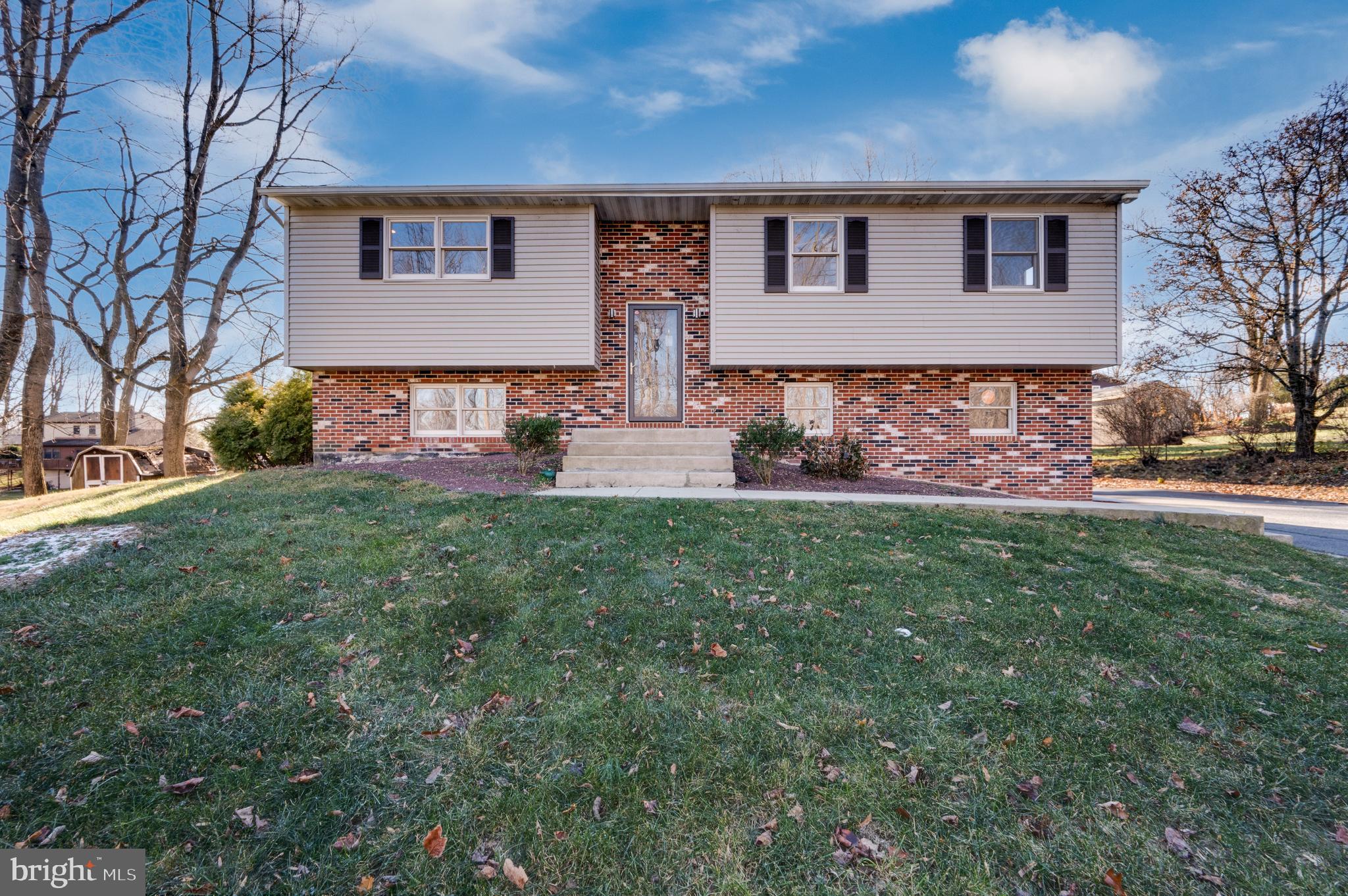 WEST SHORE - Residential