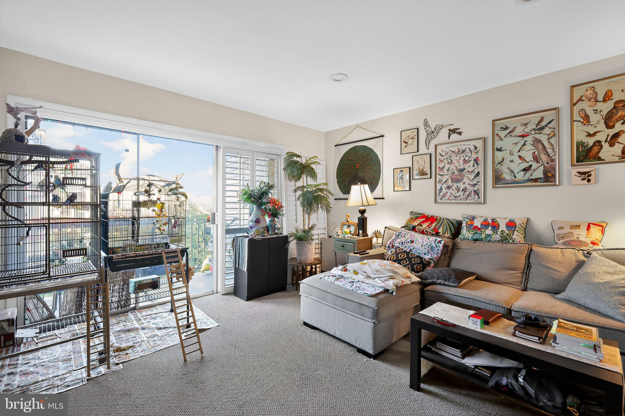 WEST SPRING - Residential