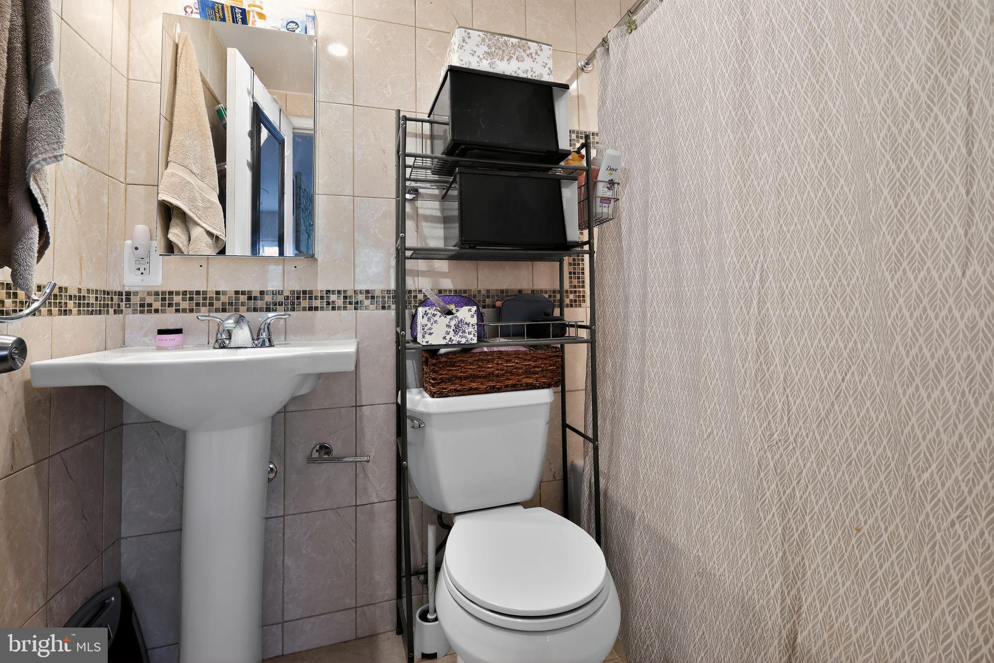 WEST SPRING - Residential