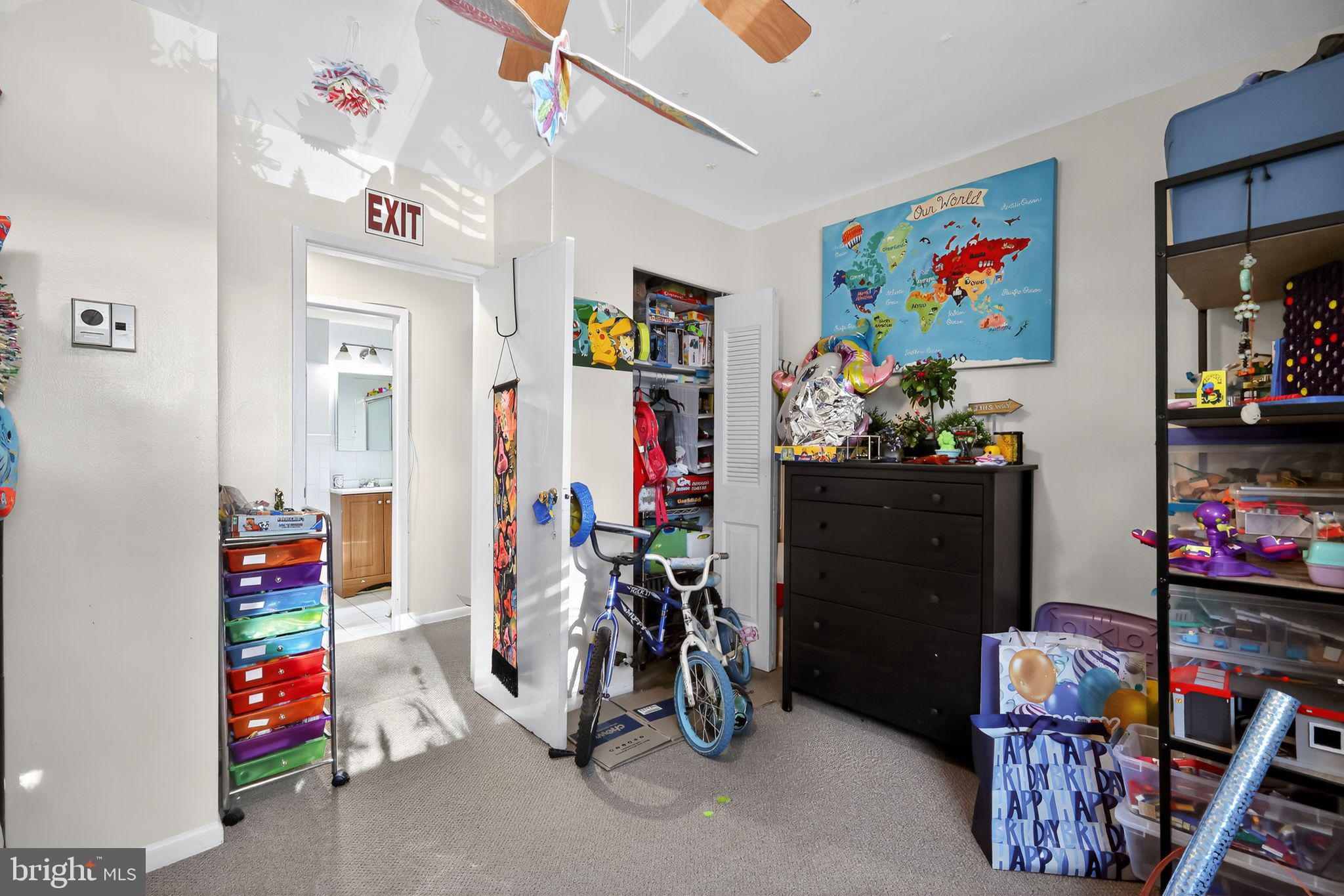 WEST SPRING - Residential