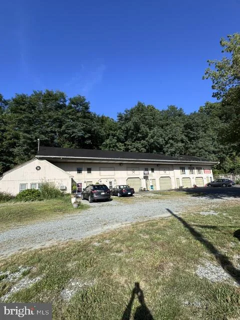 145 Horseshoe Road