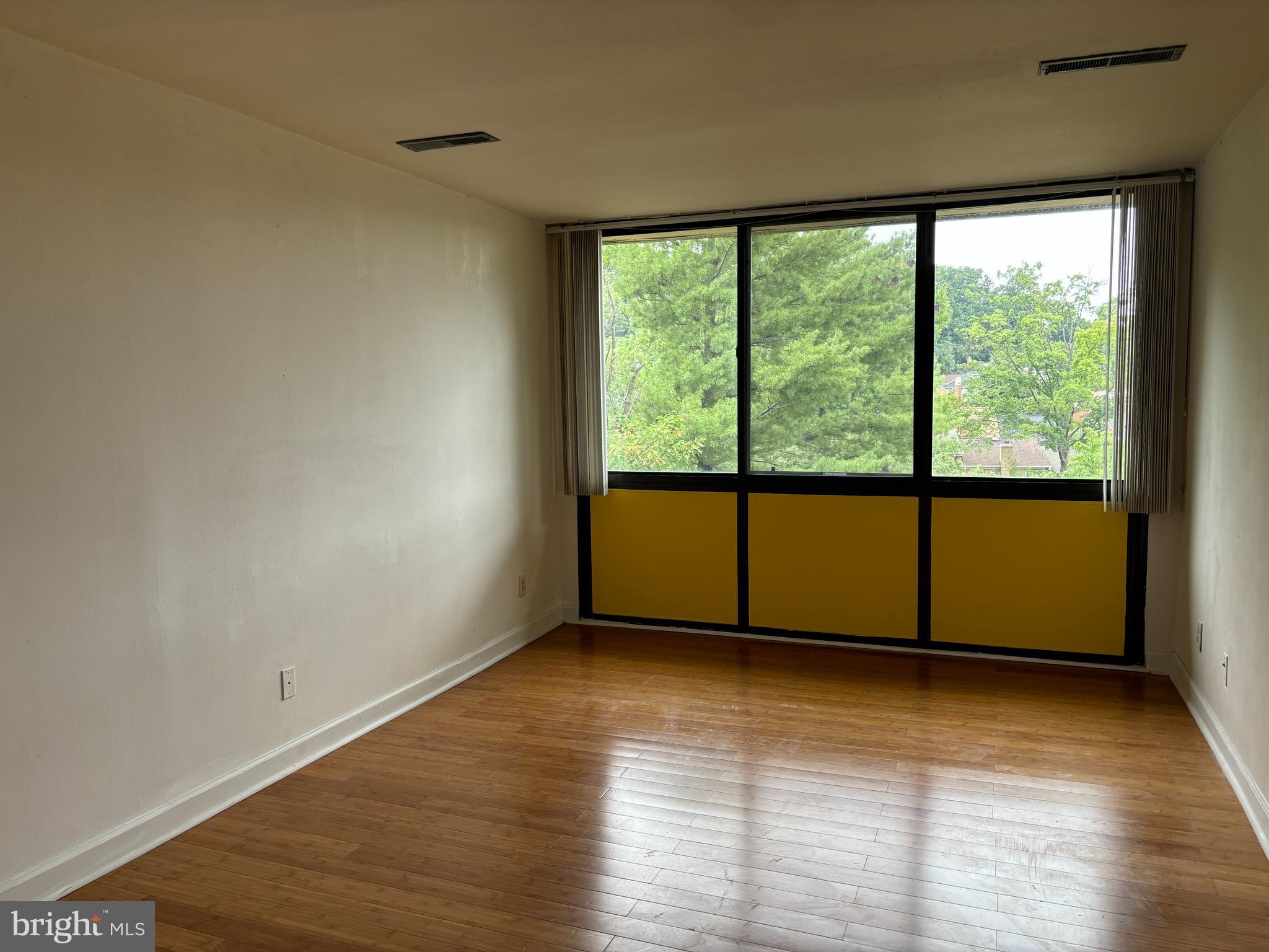 SAXONY SQUARE - Residential Lease