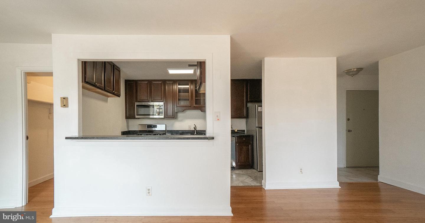 SAXONY SQUARE - Residential Lease