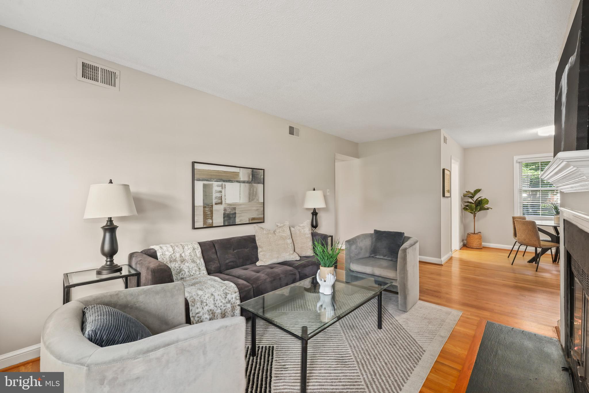 2401 ARLINGTON BOULEVARD 101