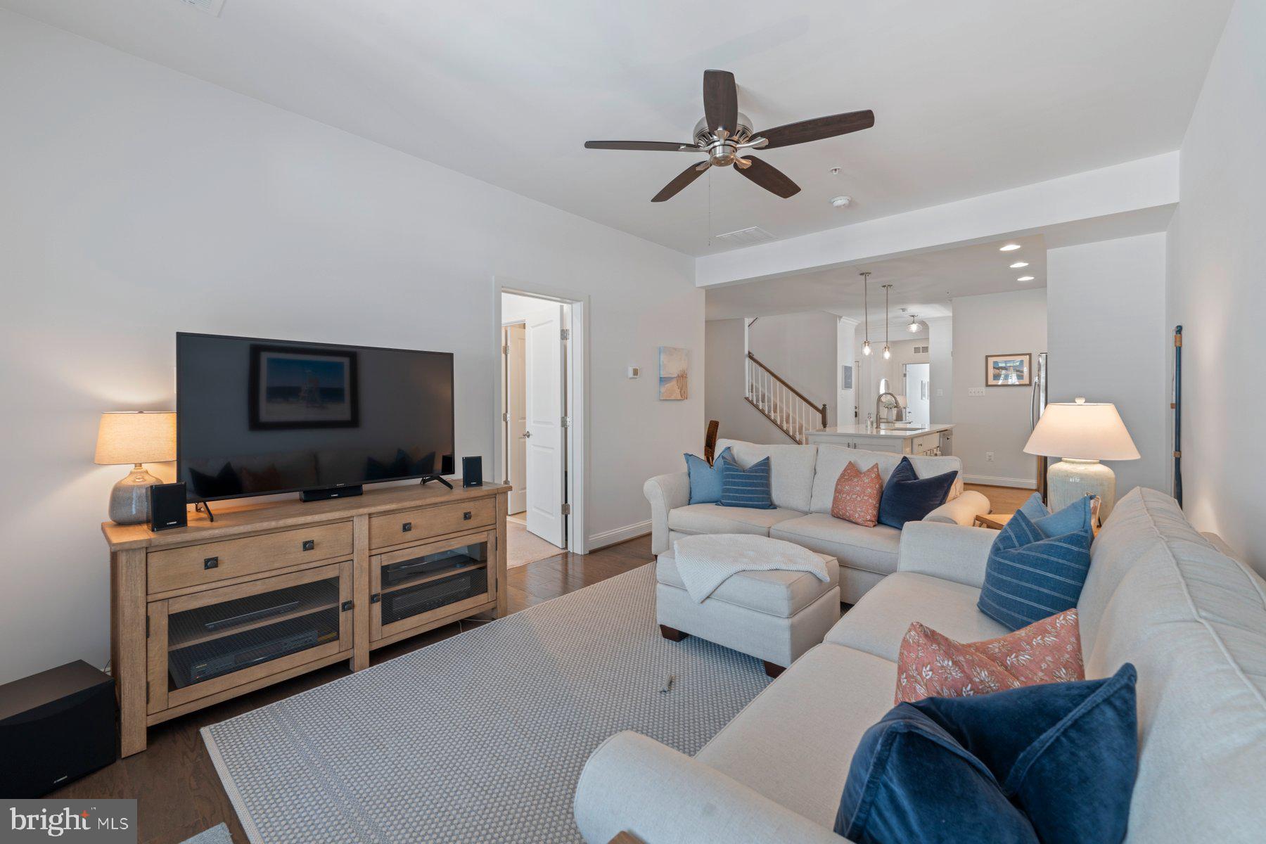 TWO RIVERS - Residential