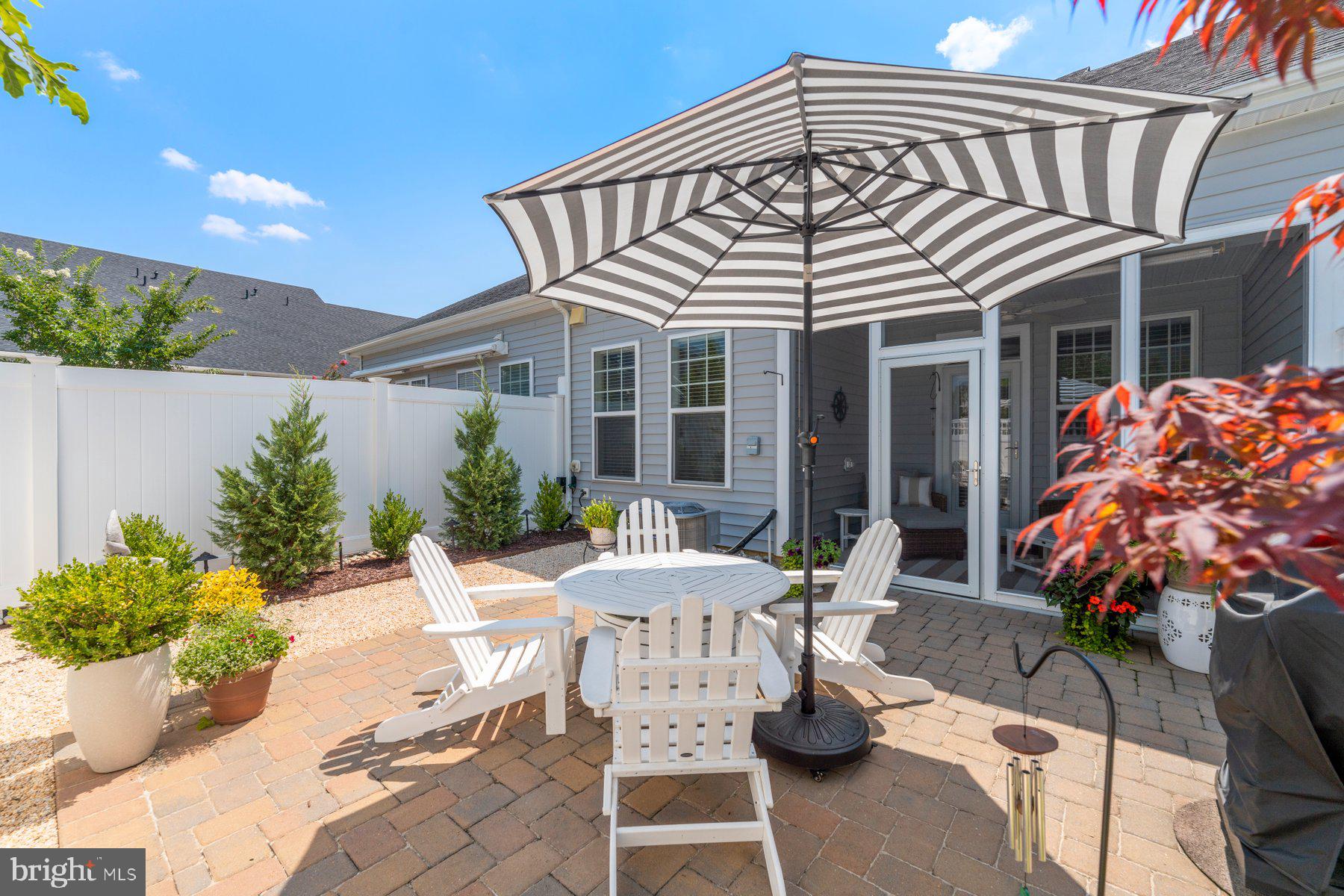 TWO RIVERS - Residential