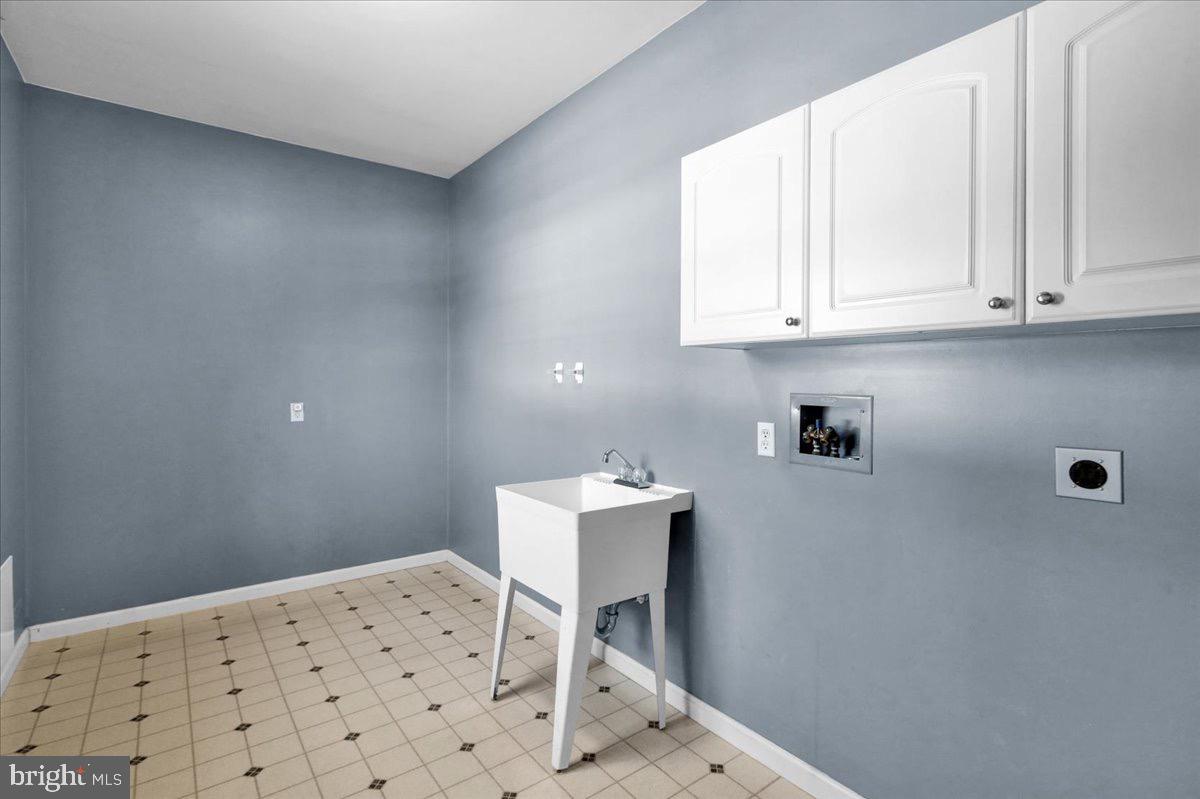 SUMMERHILL - Residential