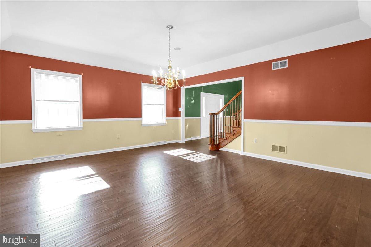 SUMMERHILL - Residential