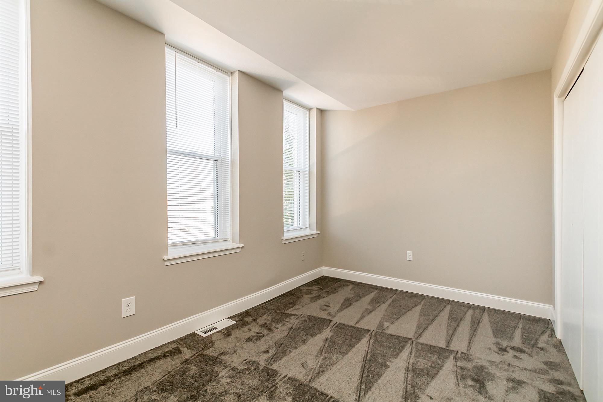 STATION NORTH ARTS DISTRICT - Residential Lease