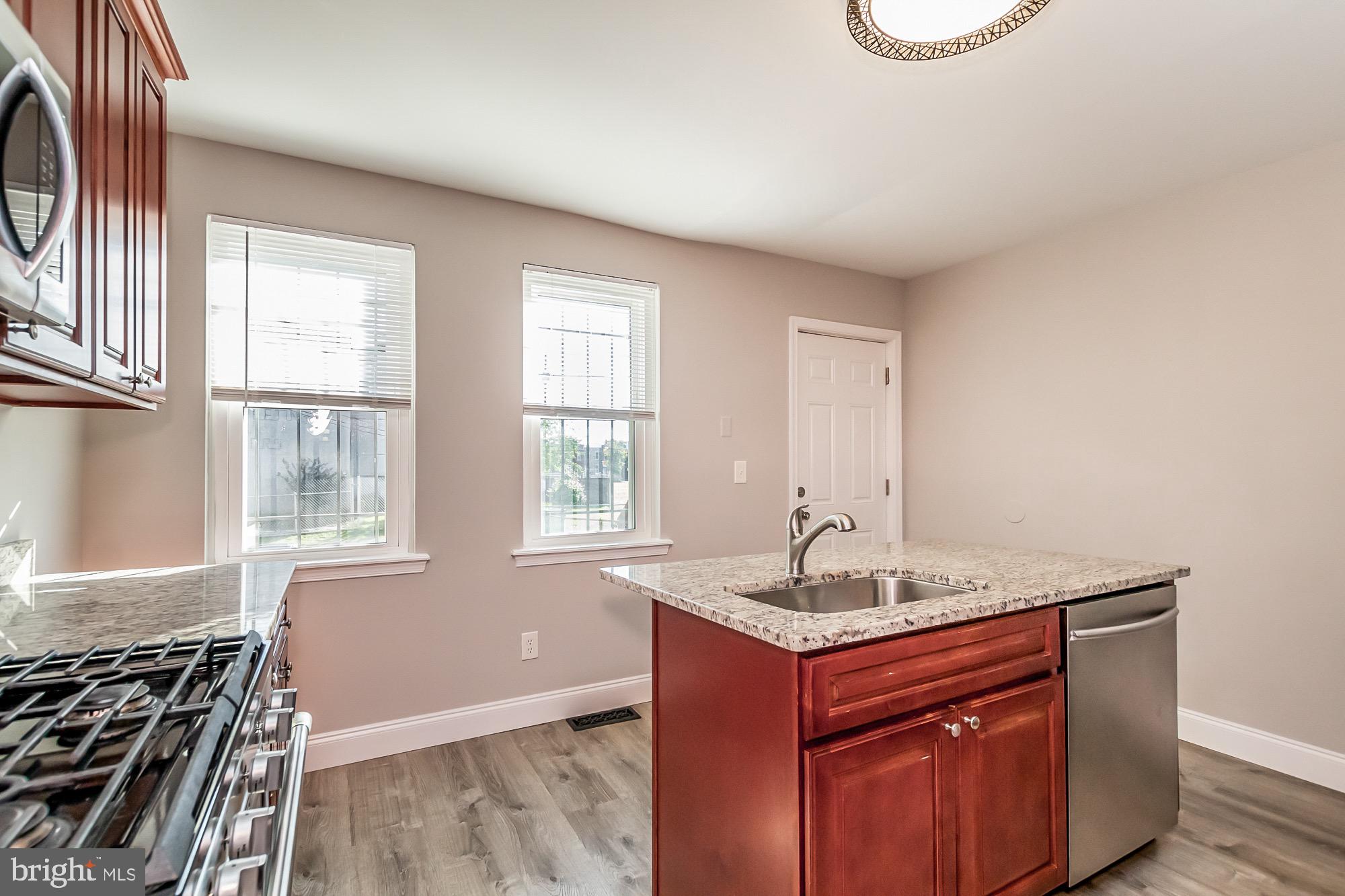 STATION NORTH ARTS DISTRICT - Residential Lease