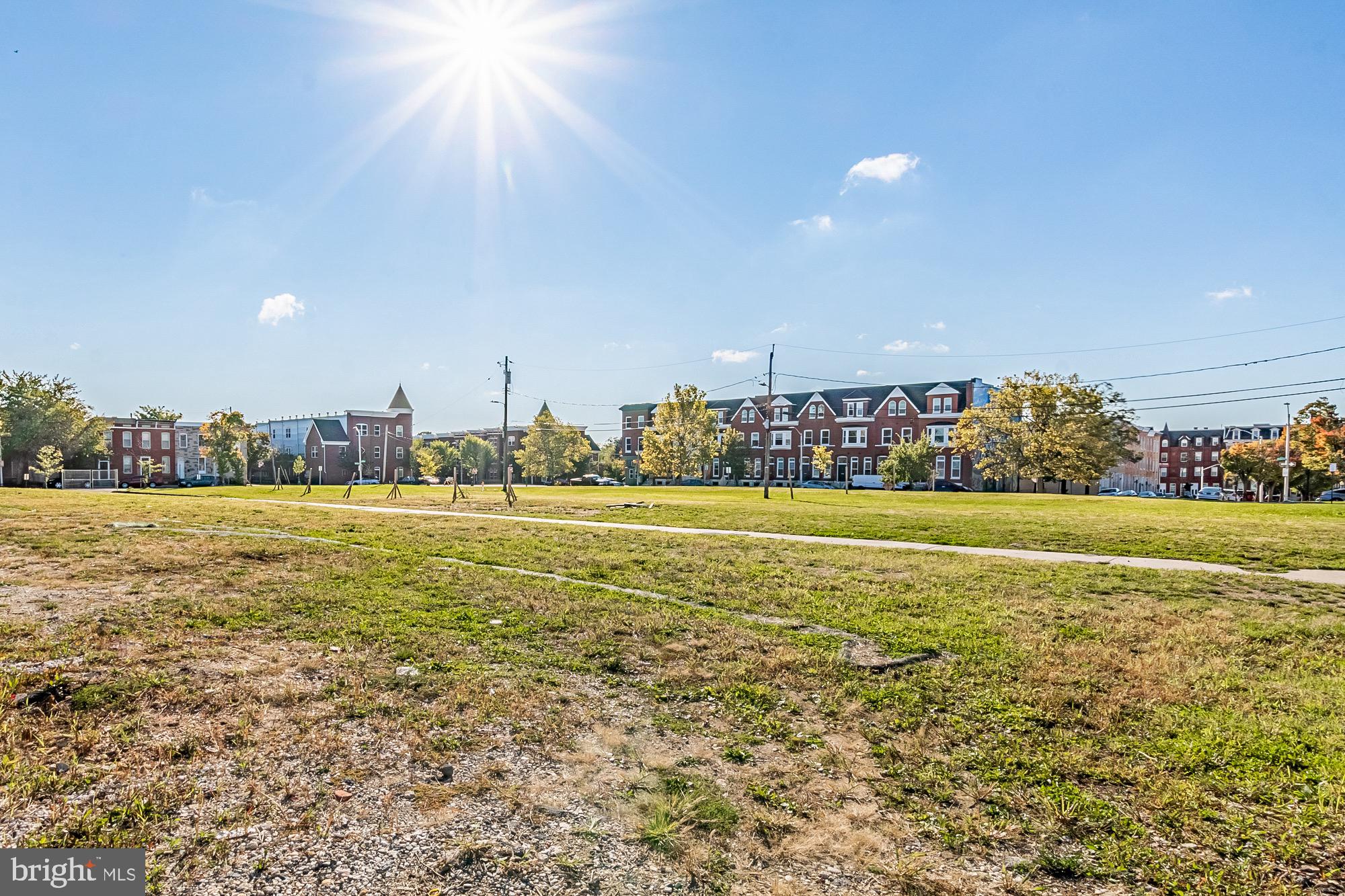 STATION NORTH ARTS DISTRICT - Residential Lease