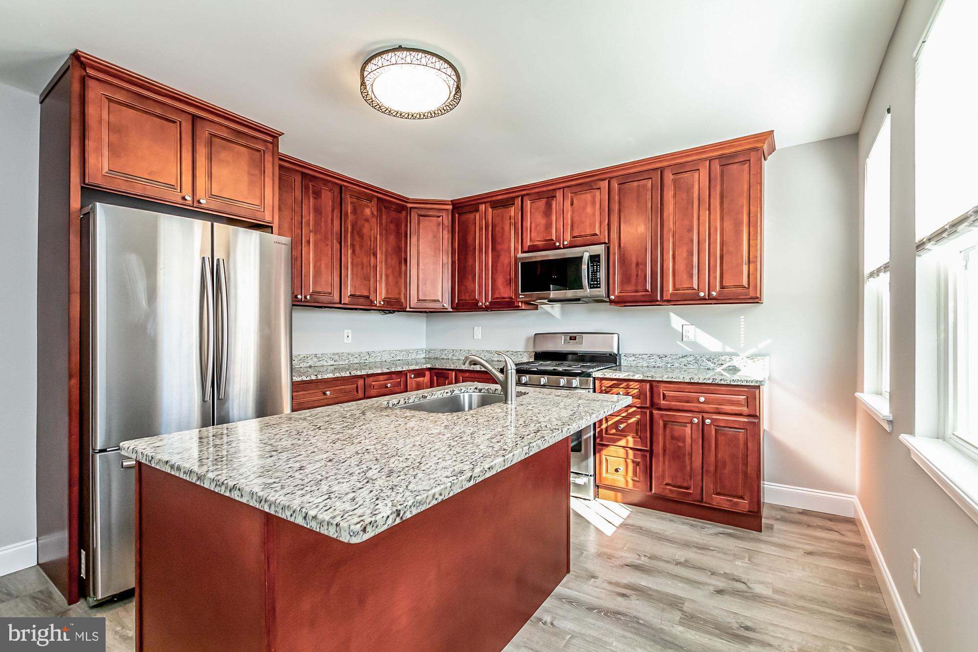 STATION NORTH ARTS DISTRICT - Residential Lease