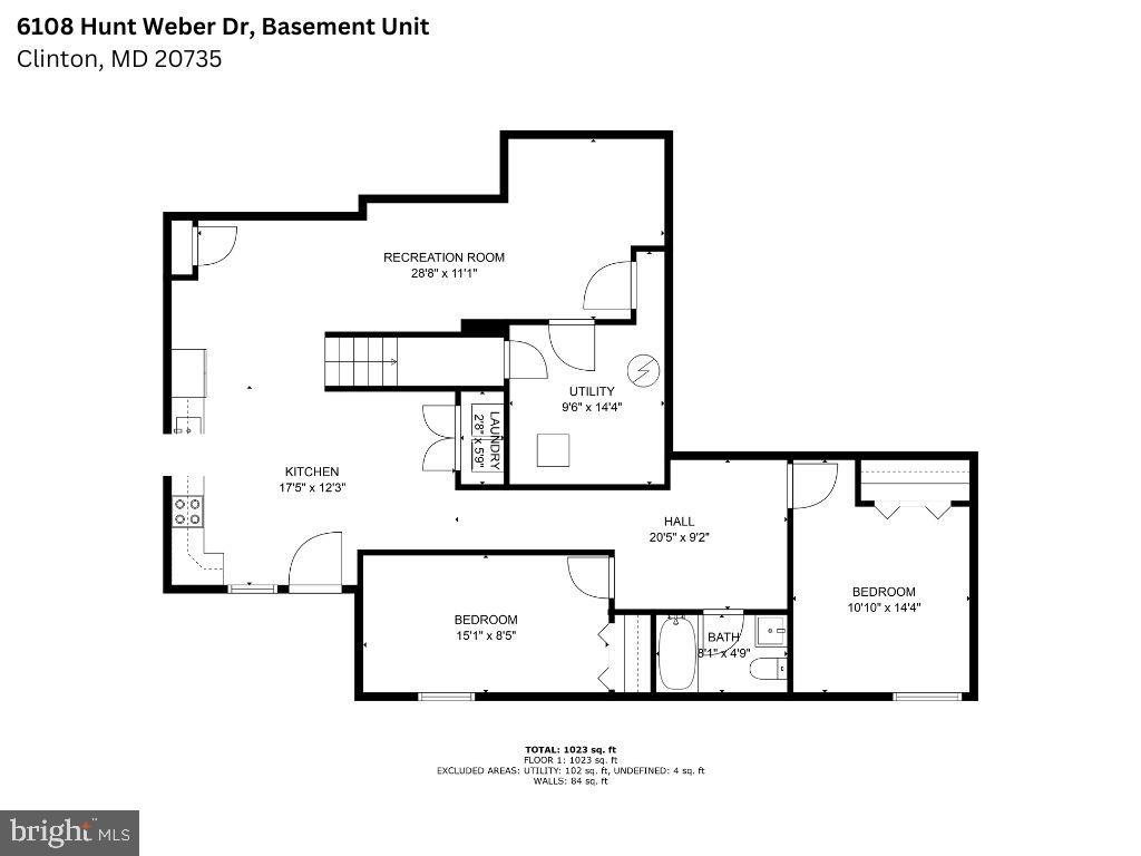 2 bedroom, 1 bathroom, fully equipped kitchen with stainless steel appliances, washer and dryer brand new in the basement appartment. High ceiling, sprinkler system, brand new long kitchen cabinets with new Quartz countertop with garage disposal and new over the range microwave .
Driveway or street parking.
Beautiful neighborhood and very quiet.