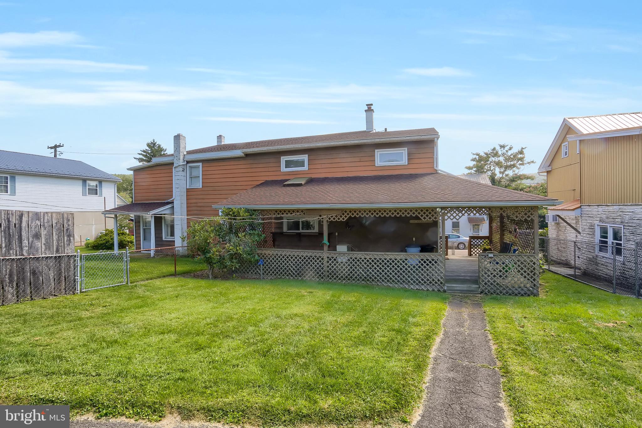 420 WALNUT STREET
