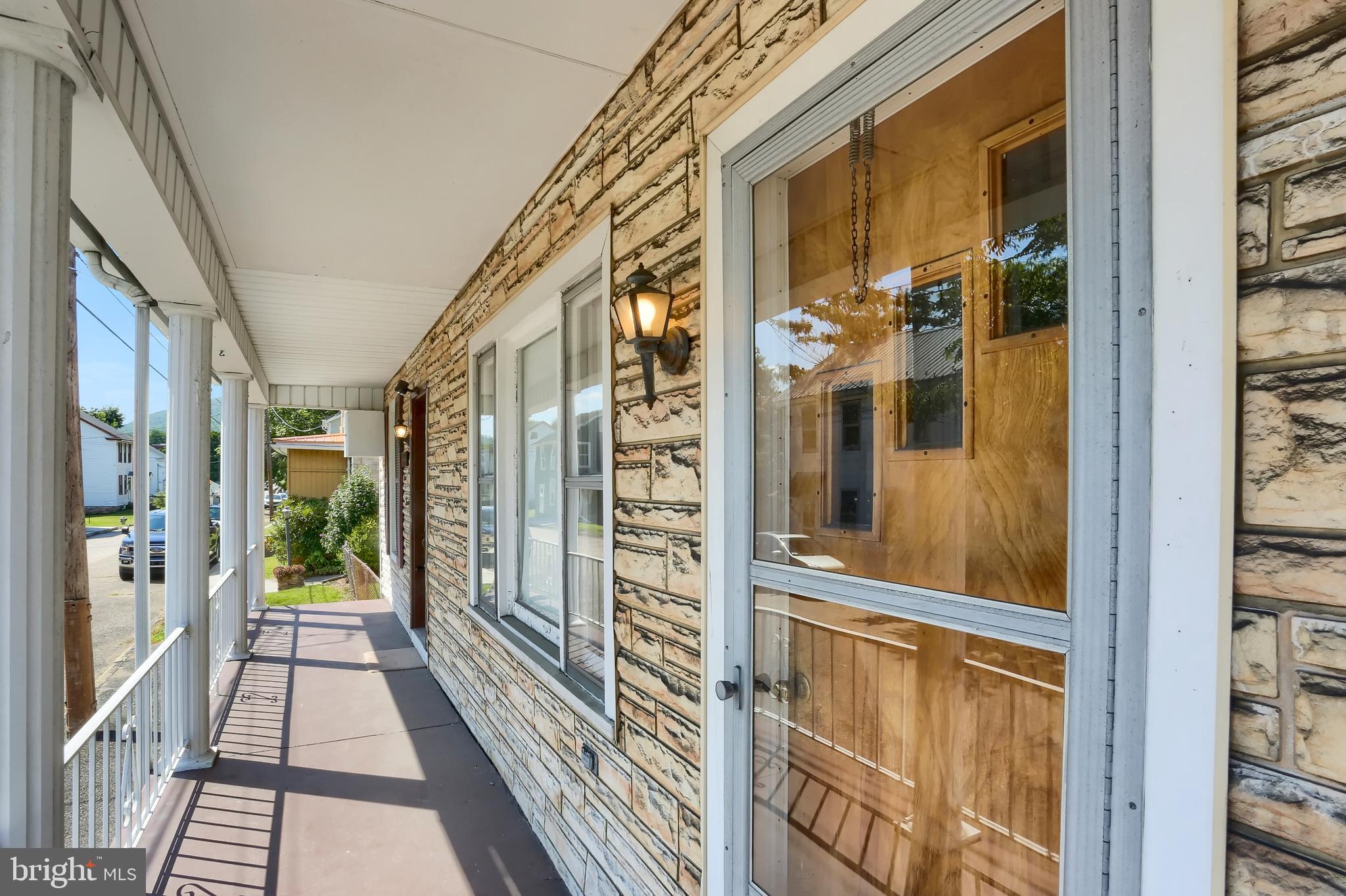 420 WALNUT STREET