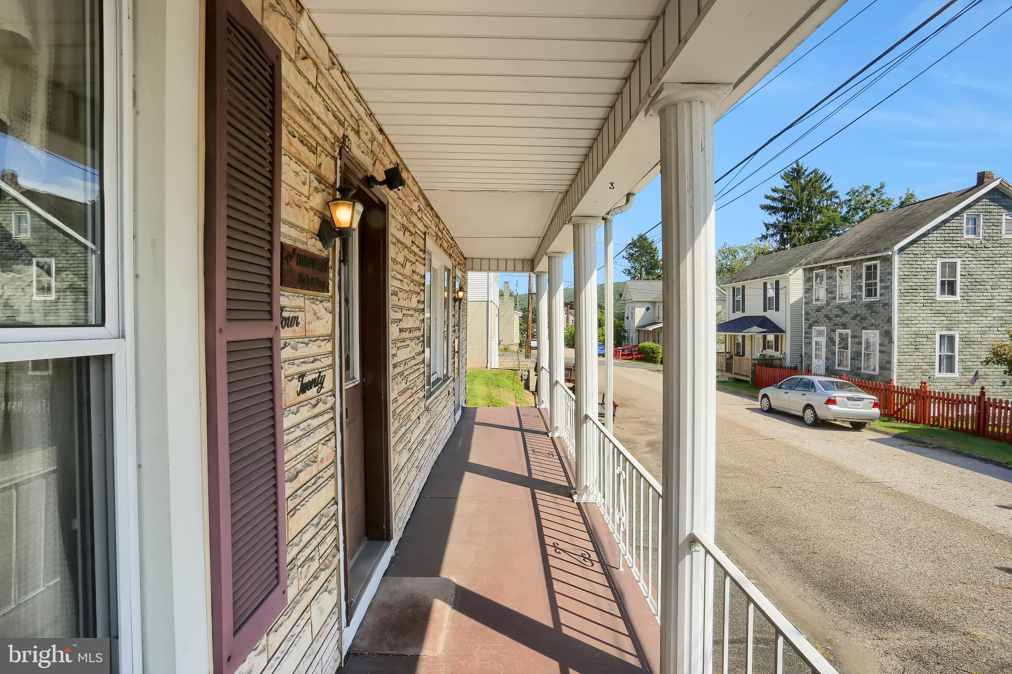 420 WALNUT STREET