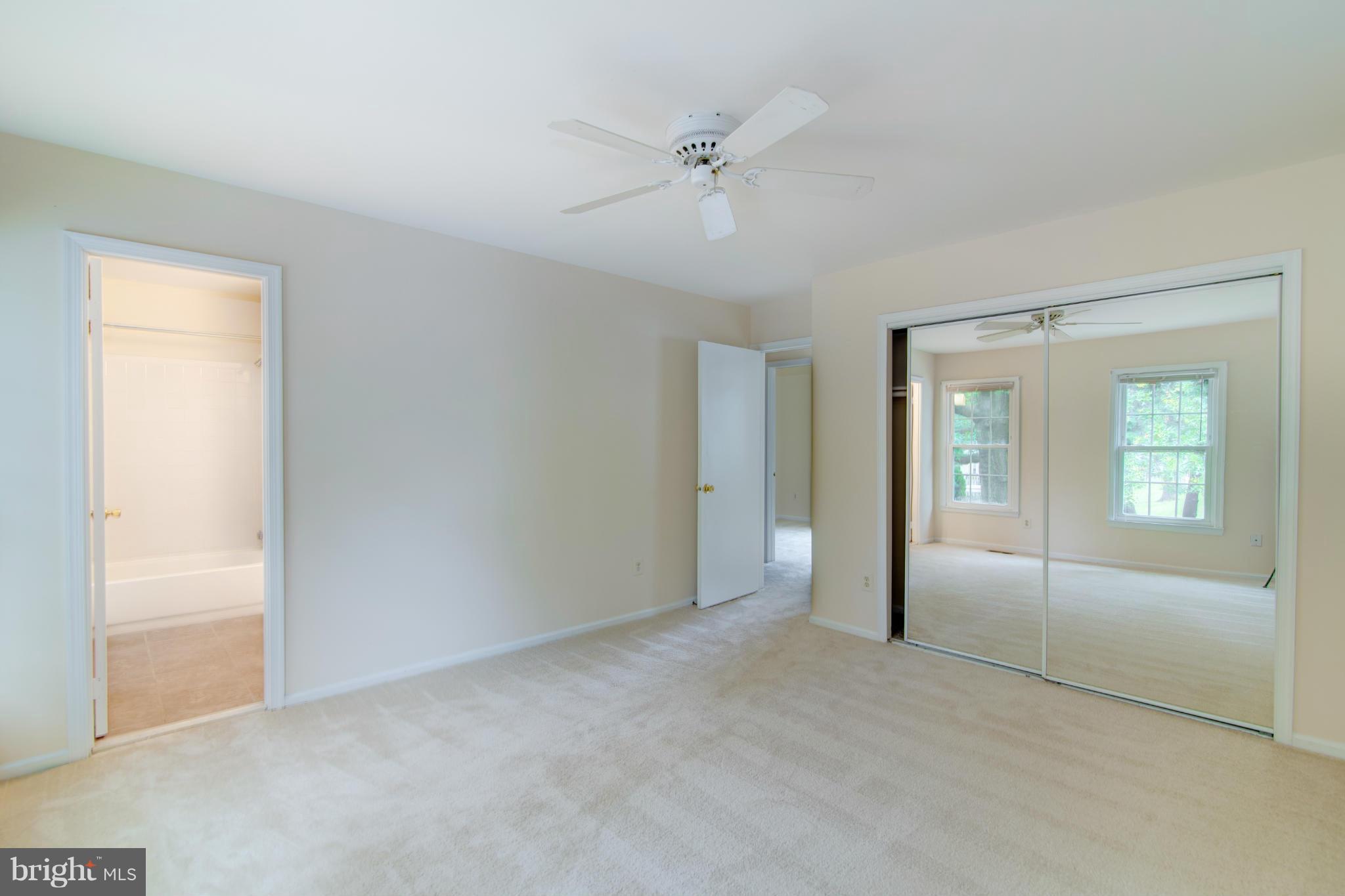 DUNN LORING VILLAGE - Residential