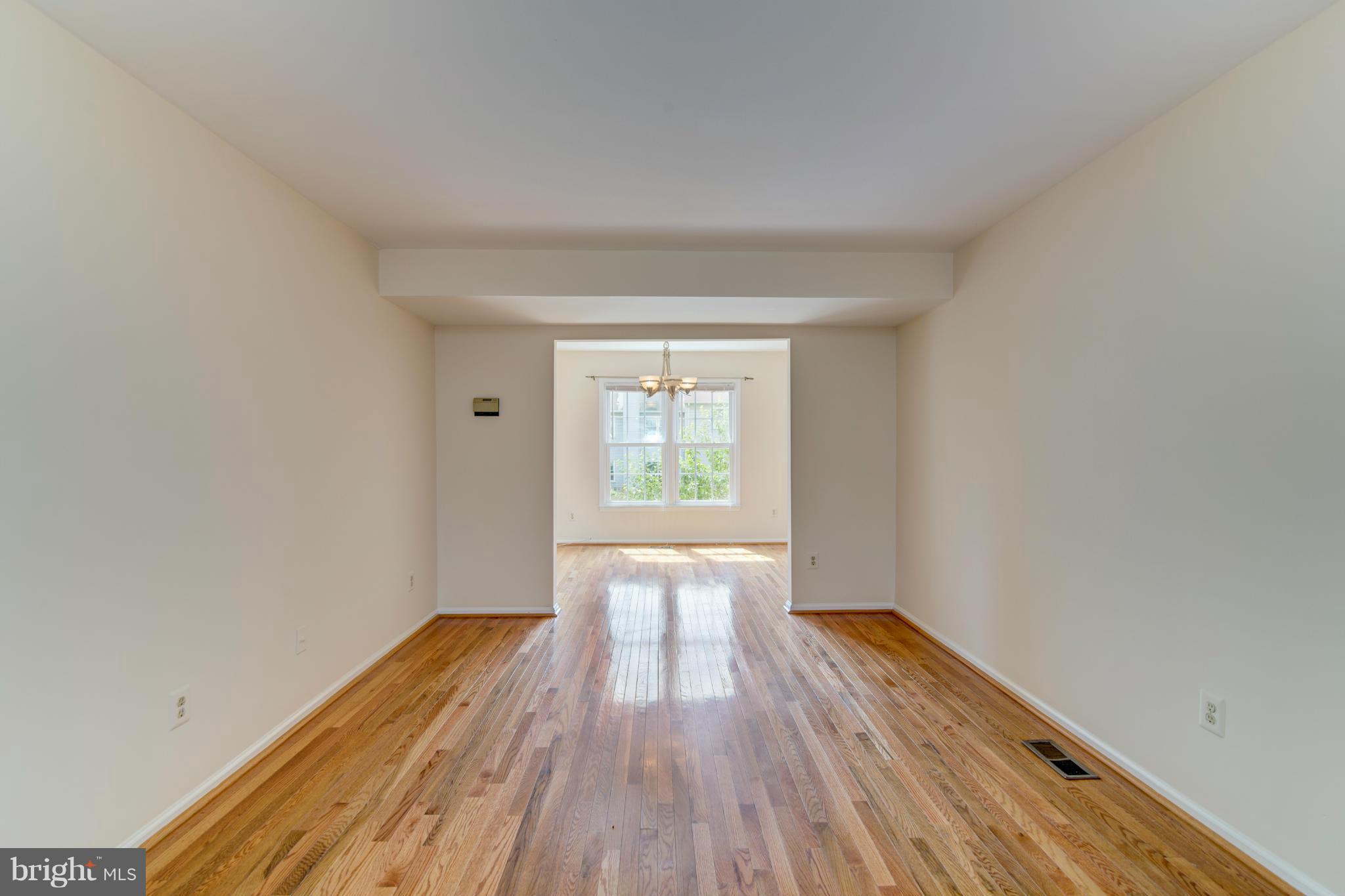 DUNN LORING VILLAGE - Residential