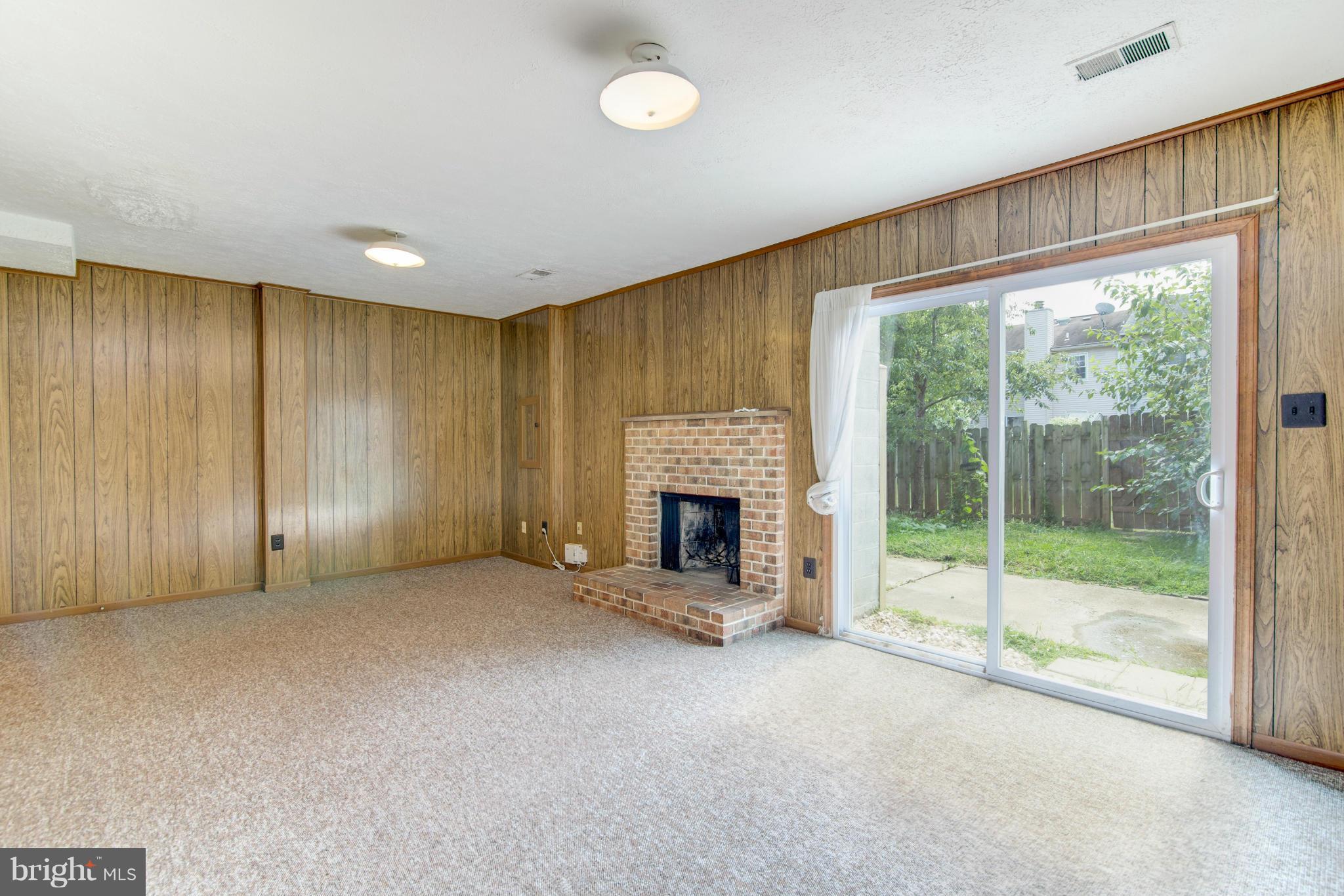 DUNN LORING VILLAGE - Residential