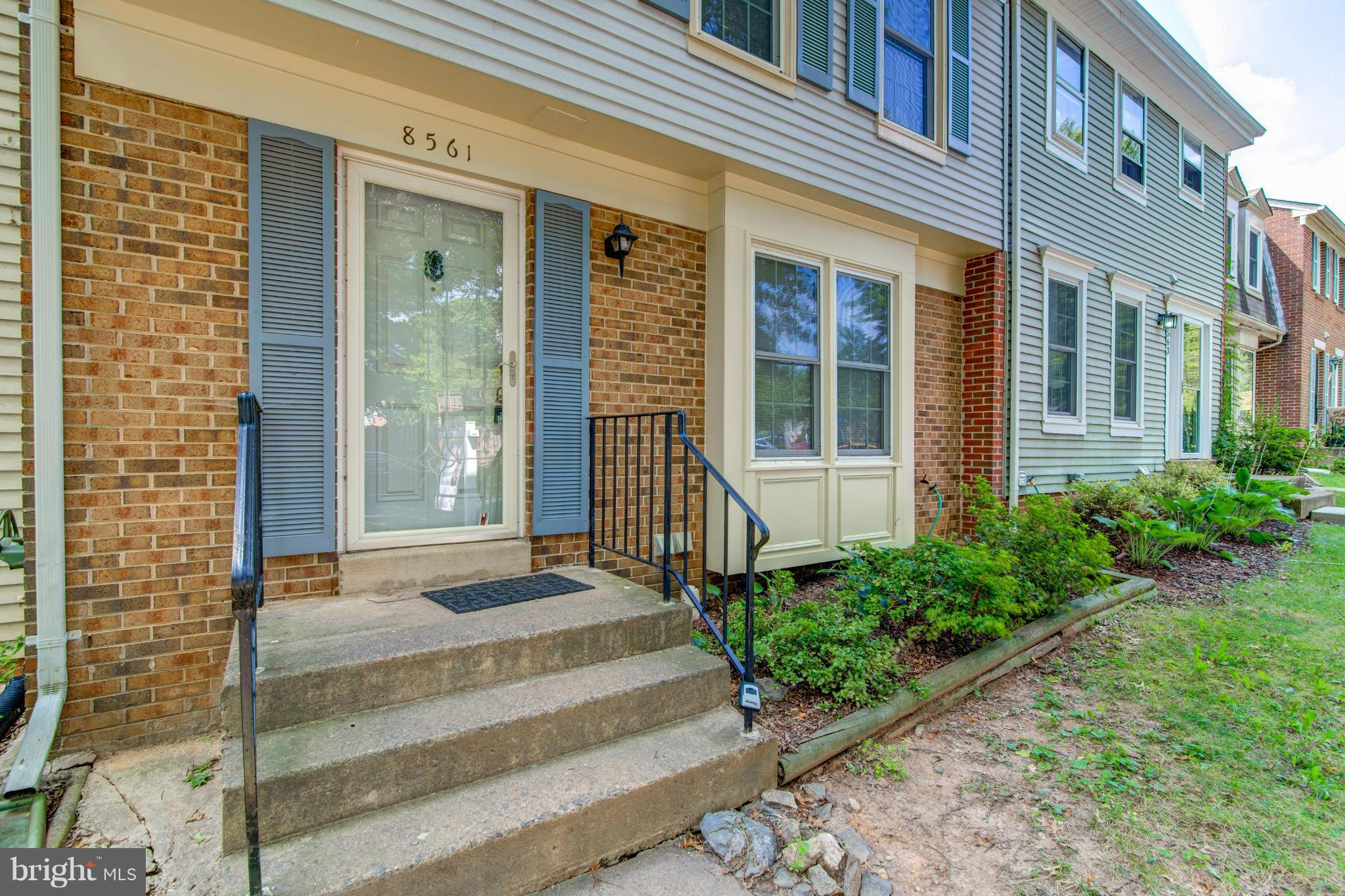 DUNN LORING VILLAGE - Residential