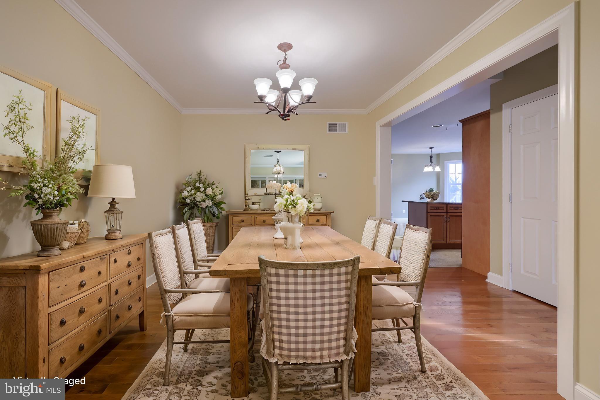 SUMMER BREEZE - Residential