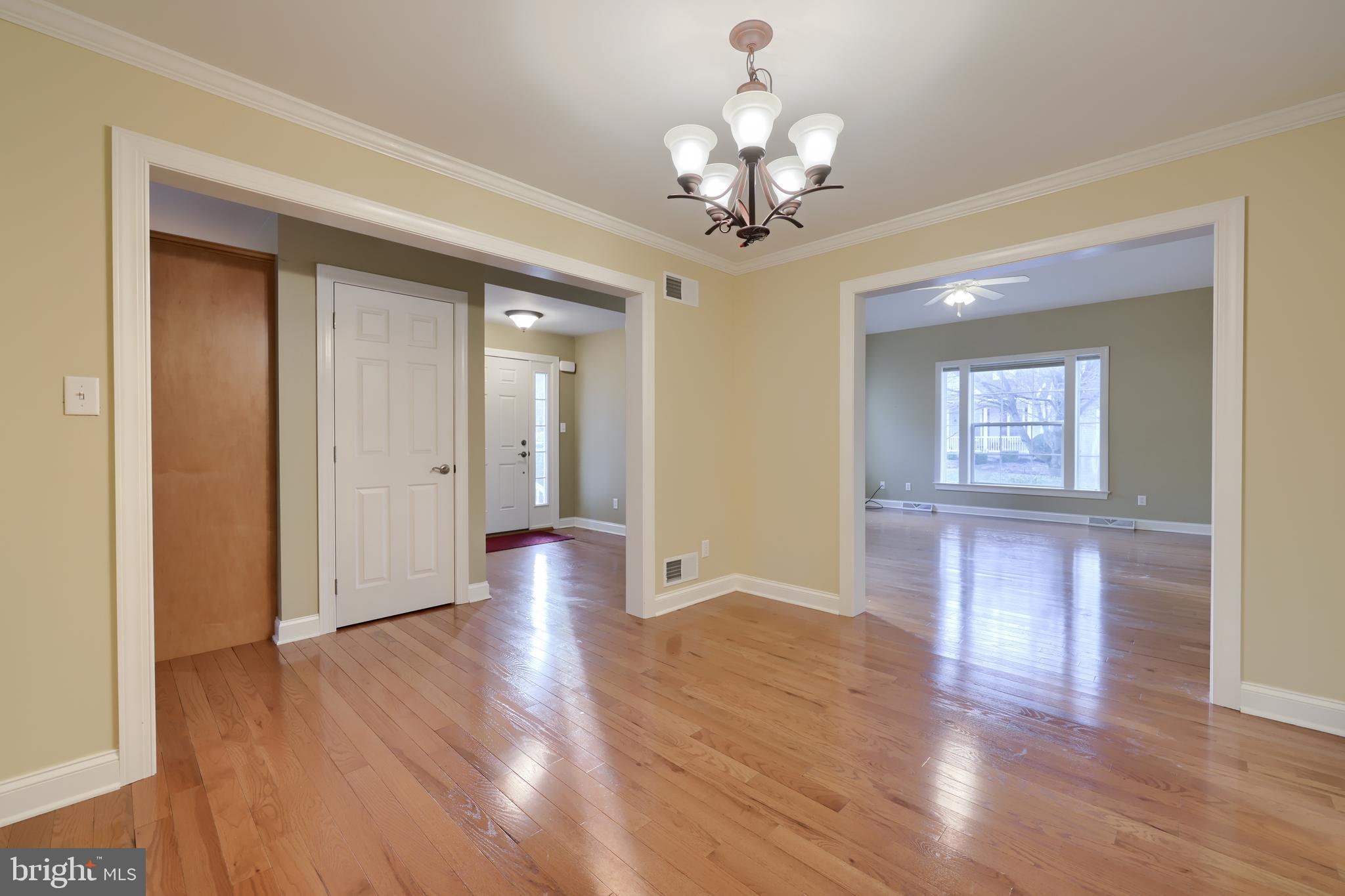 SUMMER BREEZE - Residential