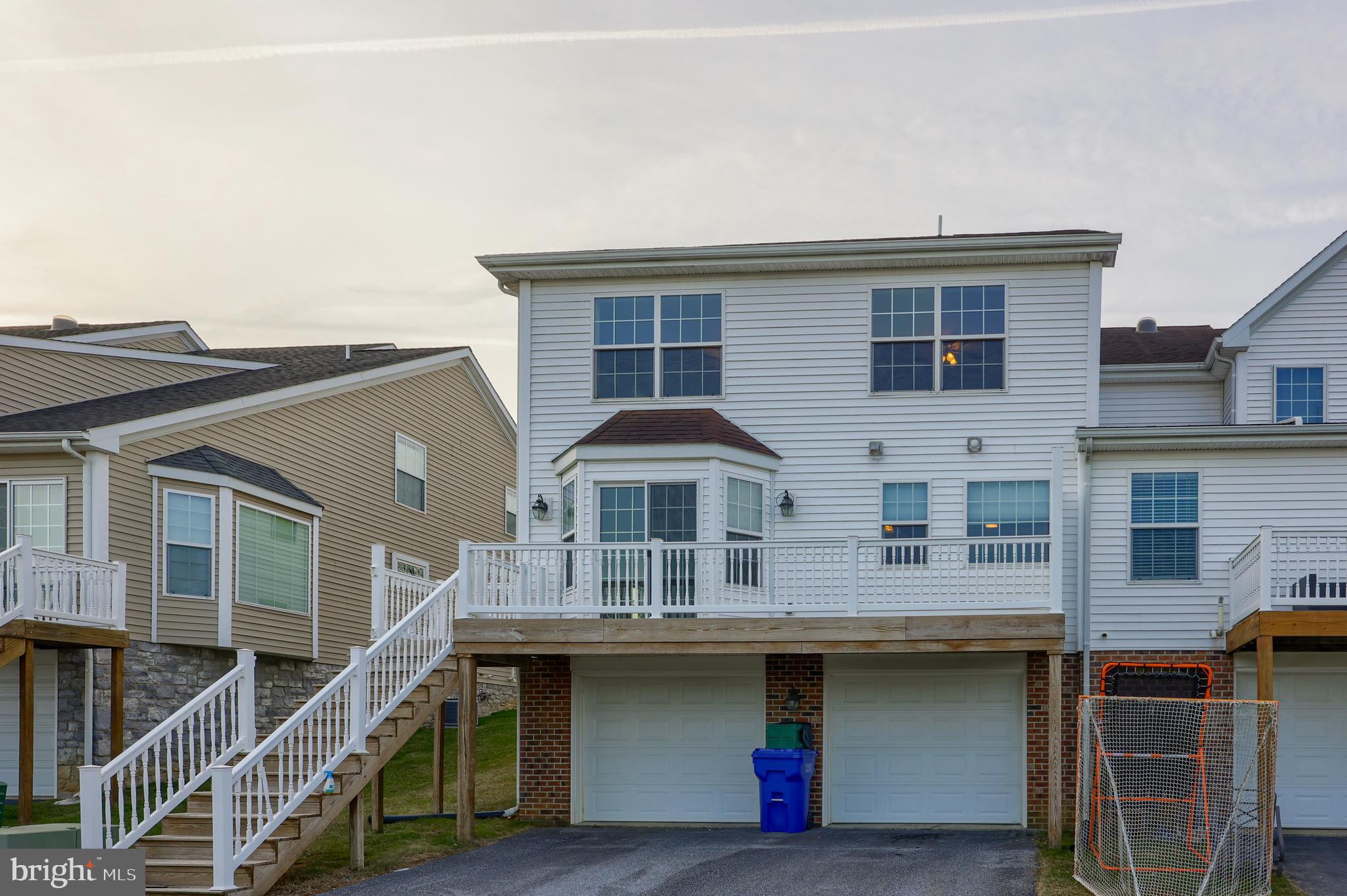 SUMMER BREEZE - Residential