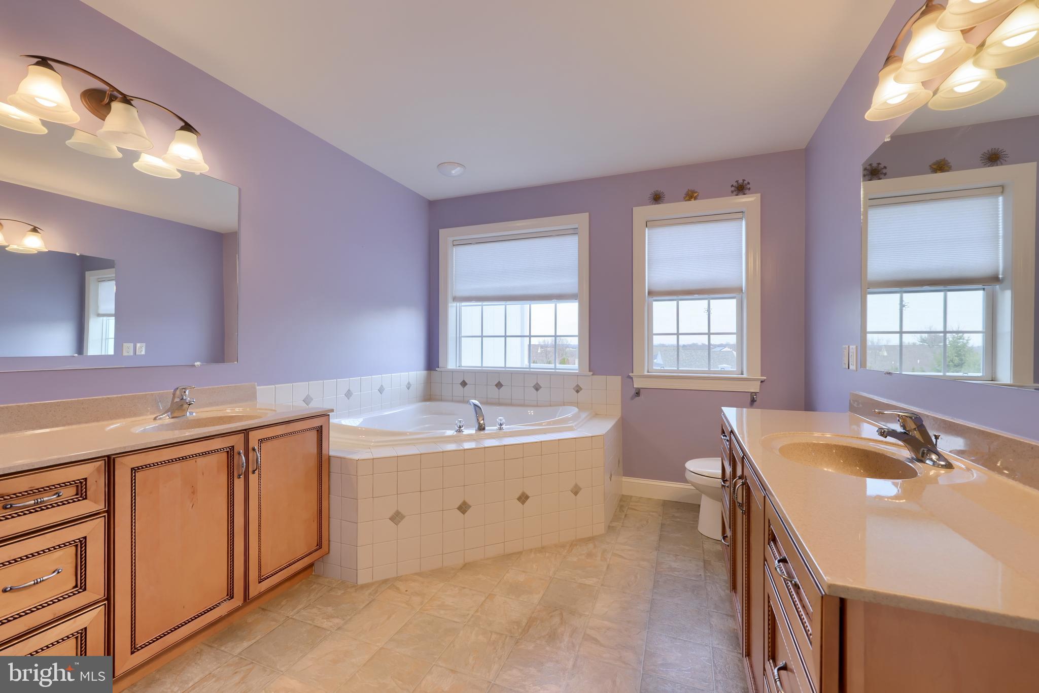 SUMMER BREEZE - Residential